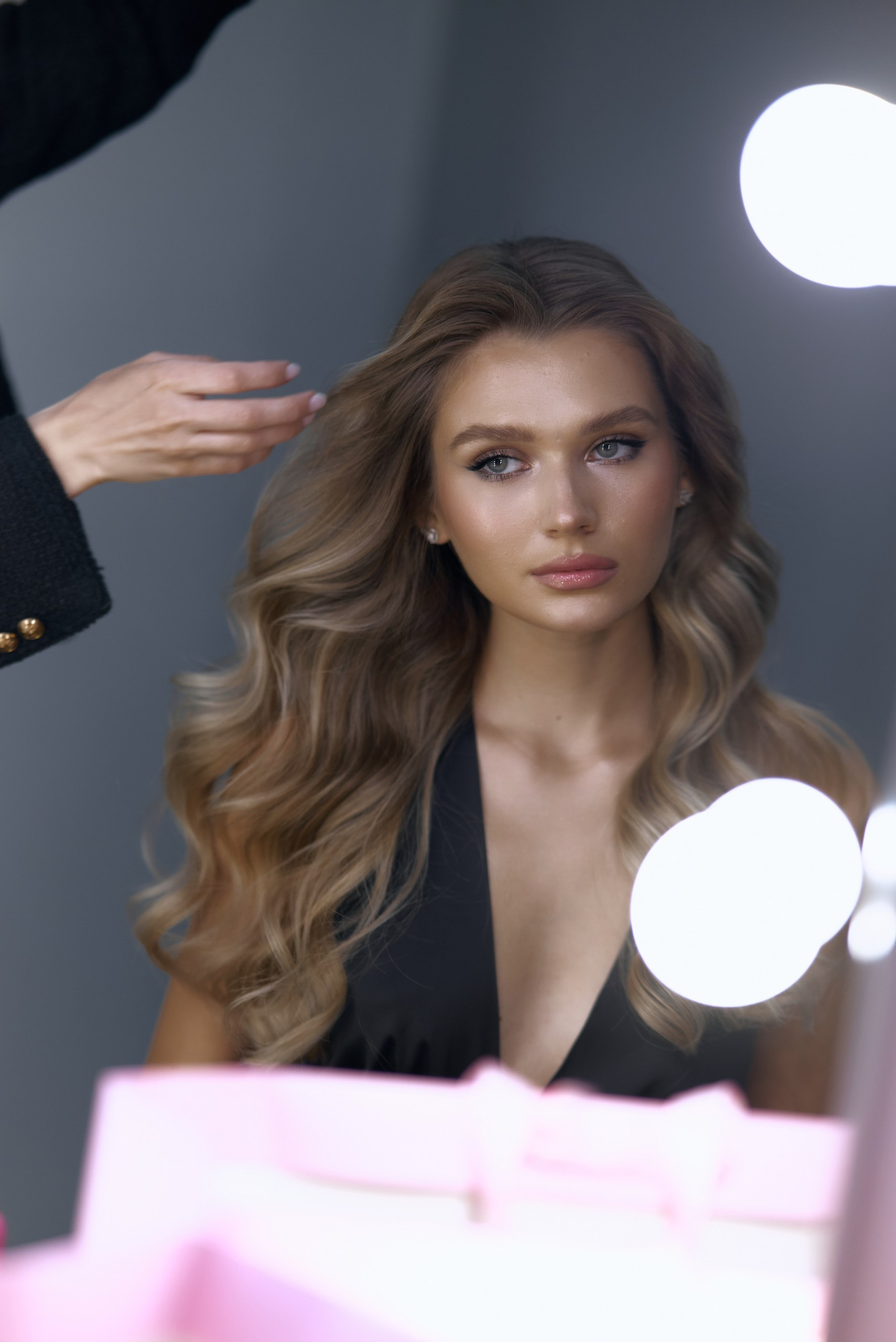 Свадебный визажист и стилист по прическам в Москве