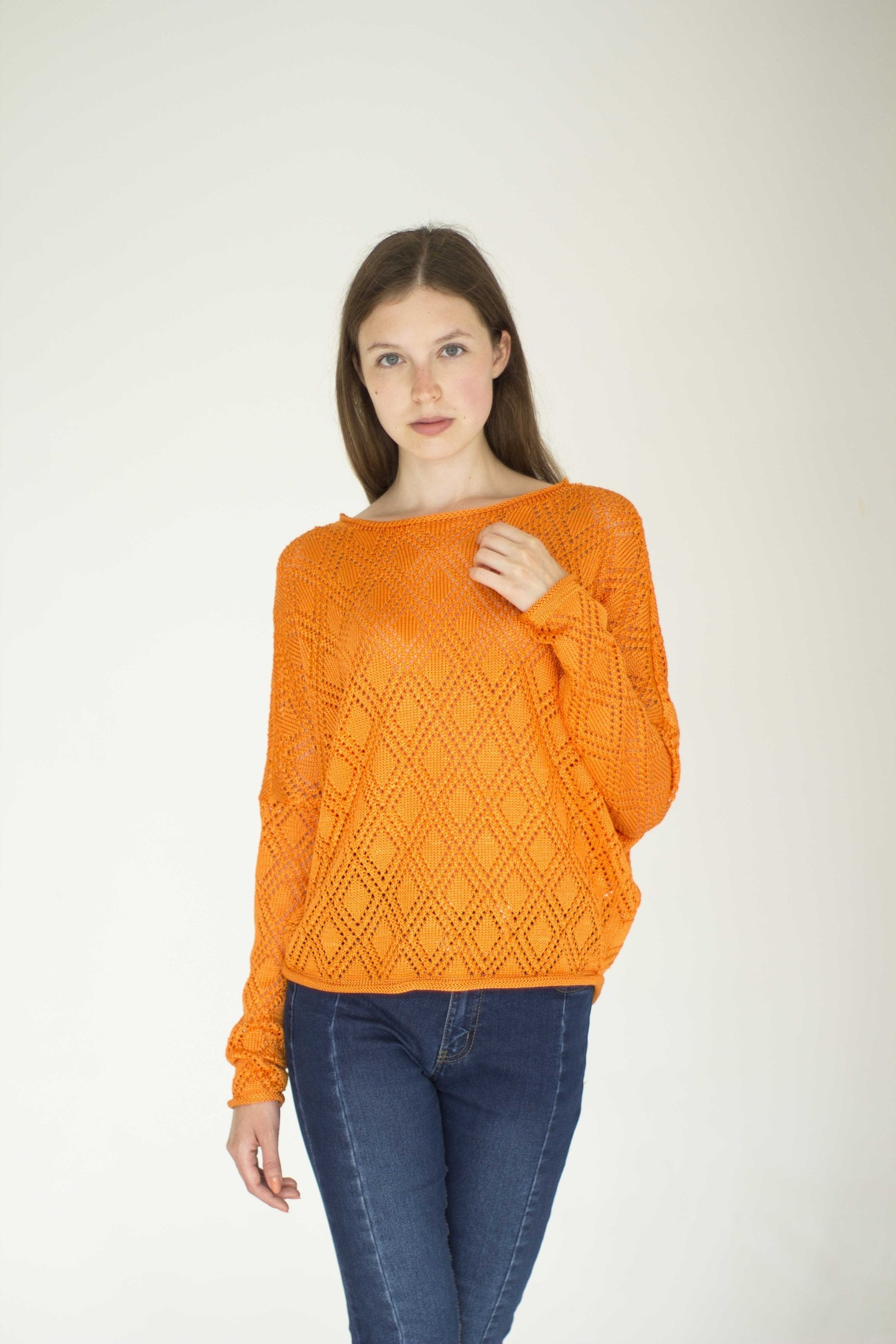 Анна С. Фото и видео продакшн в Москве — съемка для брендов и маркетплейсов