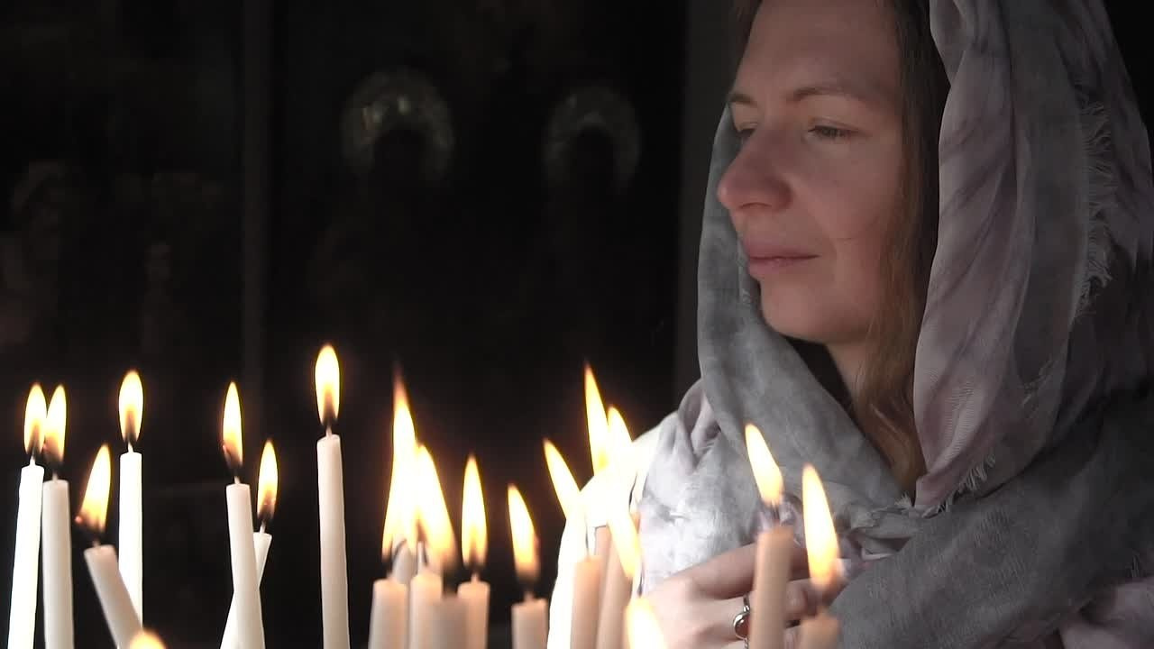 ВИДЕО. Елена Вагнер — поэзия и стихотерапия