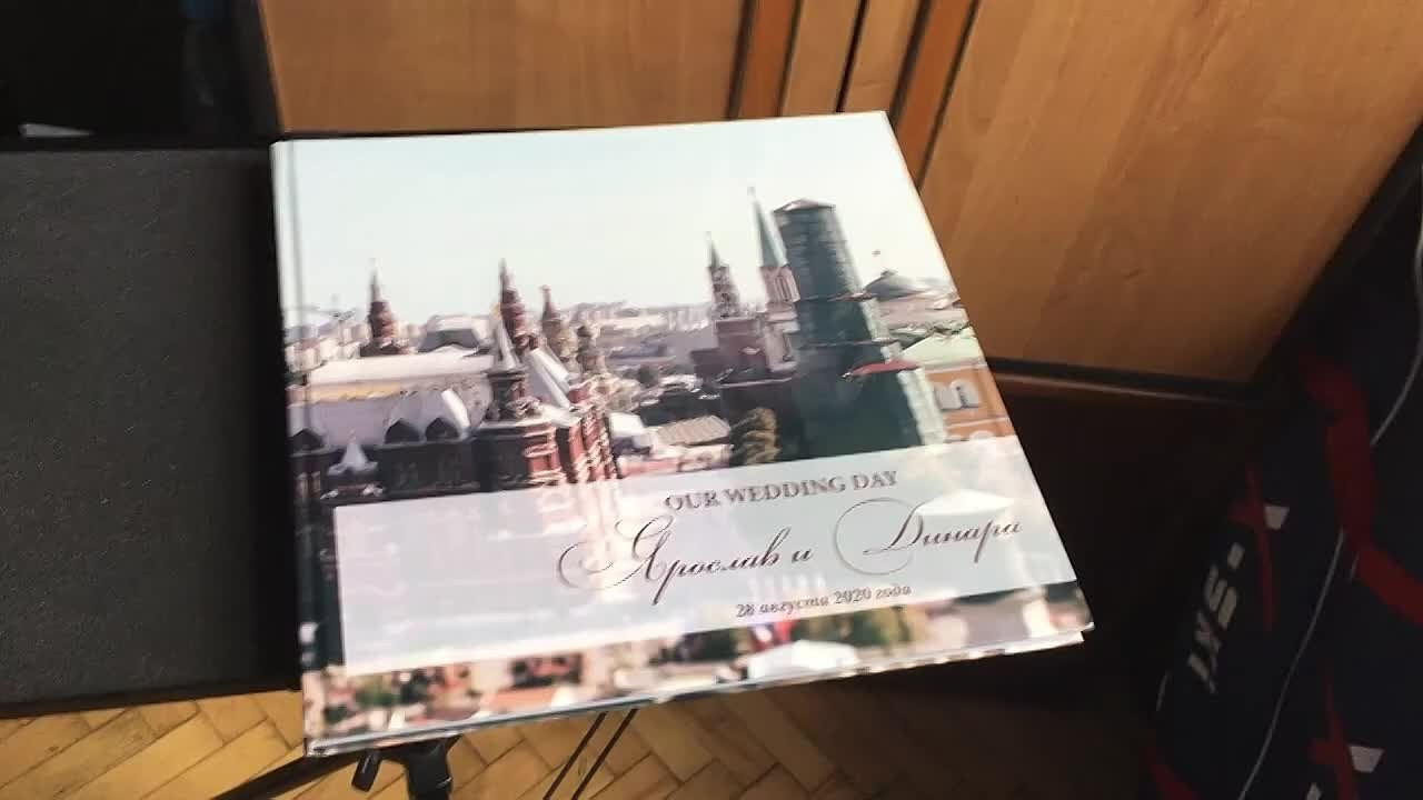ФОТОКНИГА. Ведущий на праздник в Москве / Денис Аганин