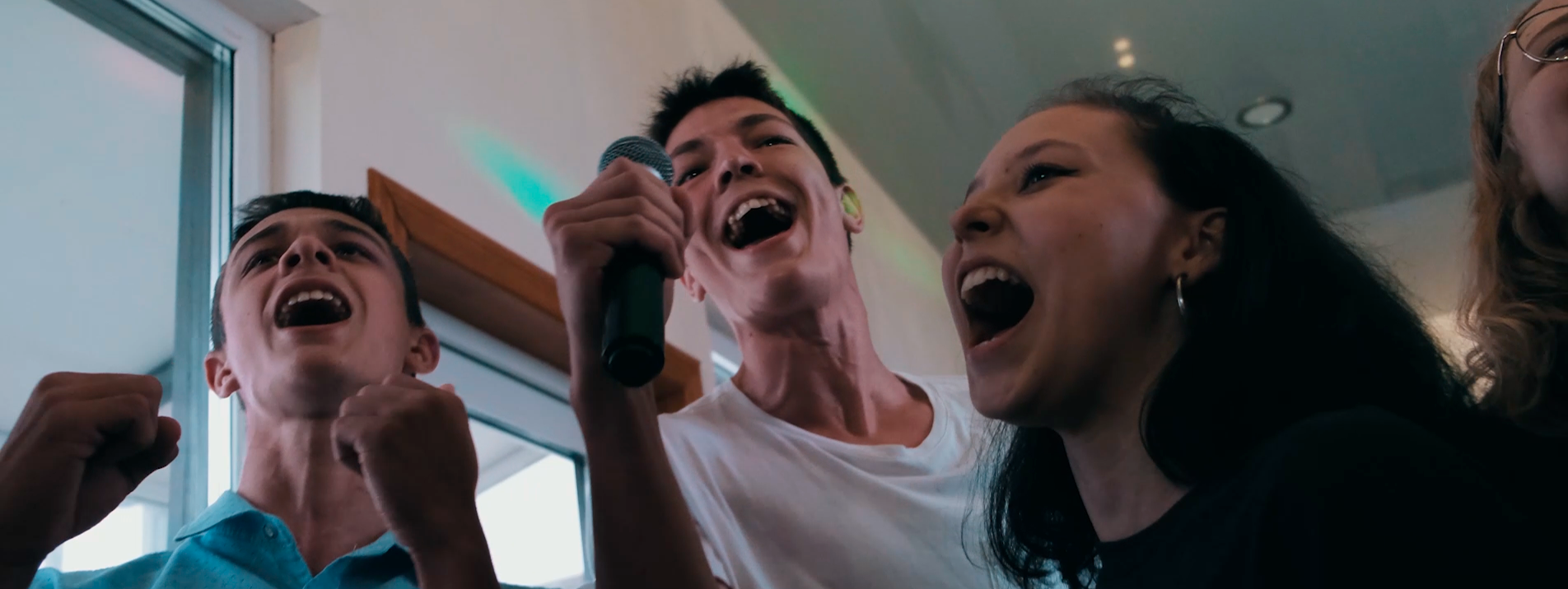 Последние звонки и выпускные. Видеограф Новосибирск Сибирь Алтай. Илья Натворил