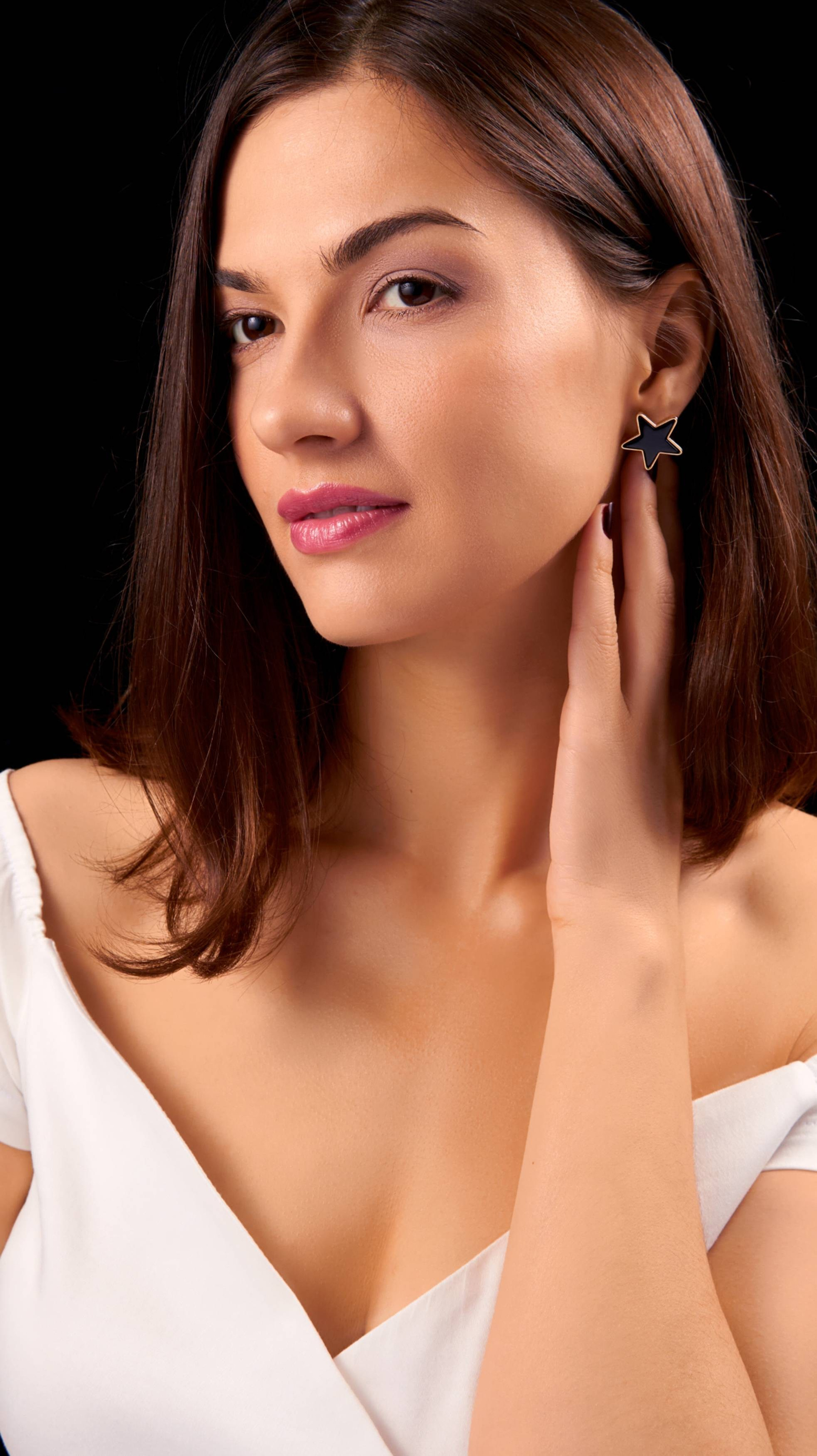 Видеосъемка бижутерии, украшений. Предметный фотограф и видеограф в Москве Марина Гладик