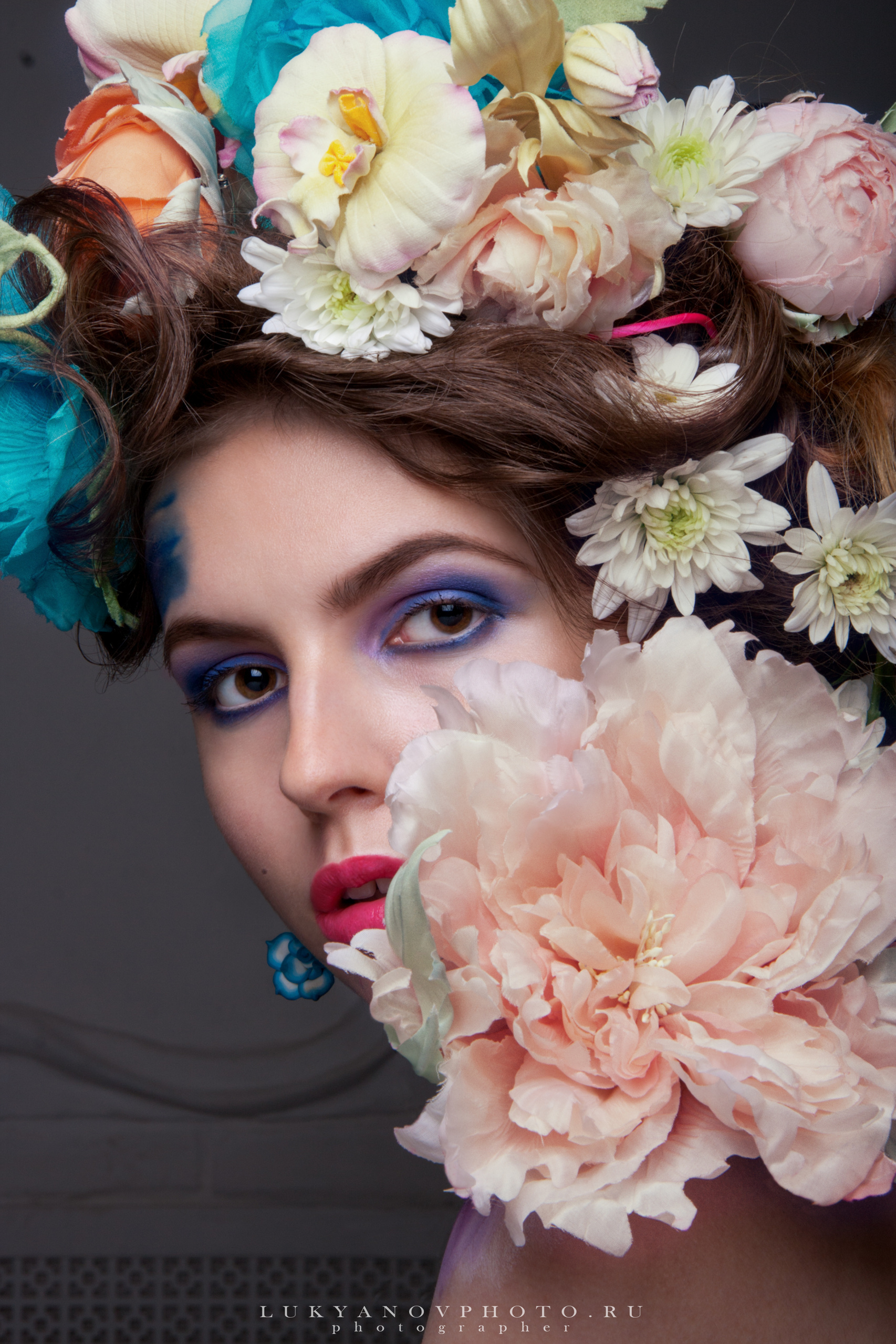 Фотограф - Лукьянов Виталий Тульская область г.Новомосковск
+79105549994
фотопроект "Волшебные цветы" 
#lukyanovphoto #luky_photograph