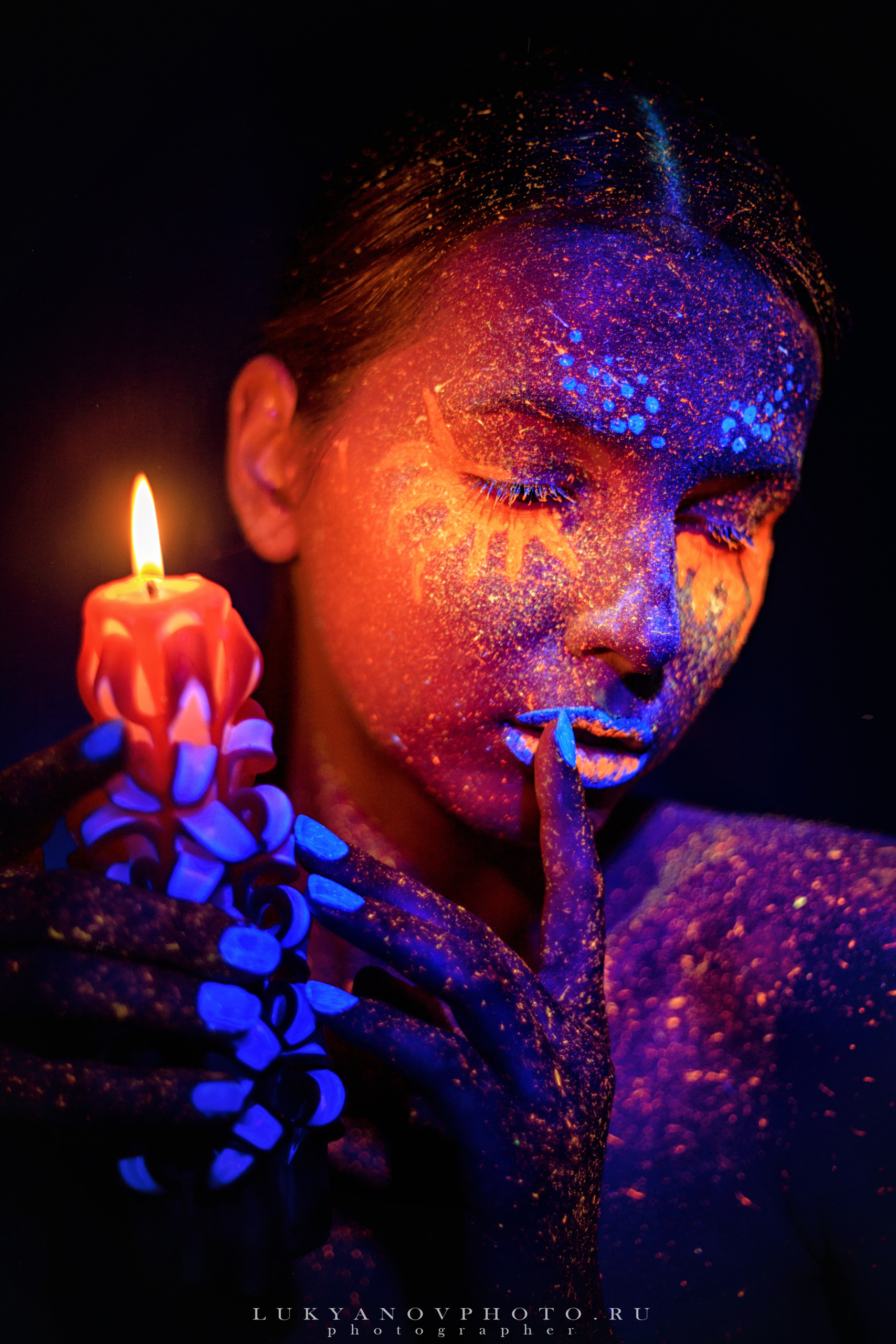 Фотограф - Лукьянов Виталий Тульская область г.Новомосковск
+79105549994
фотопроект "Неон" 
#lukyanovphoto #luky_photograph