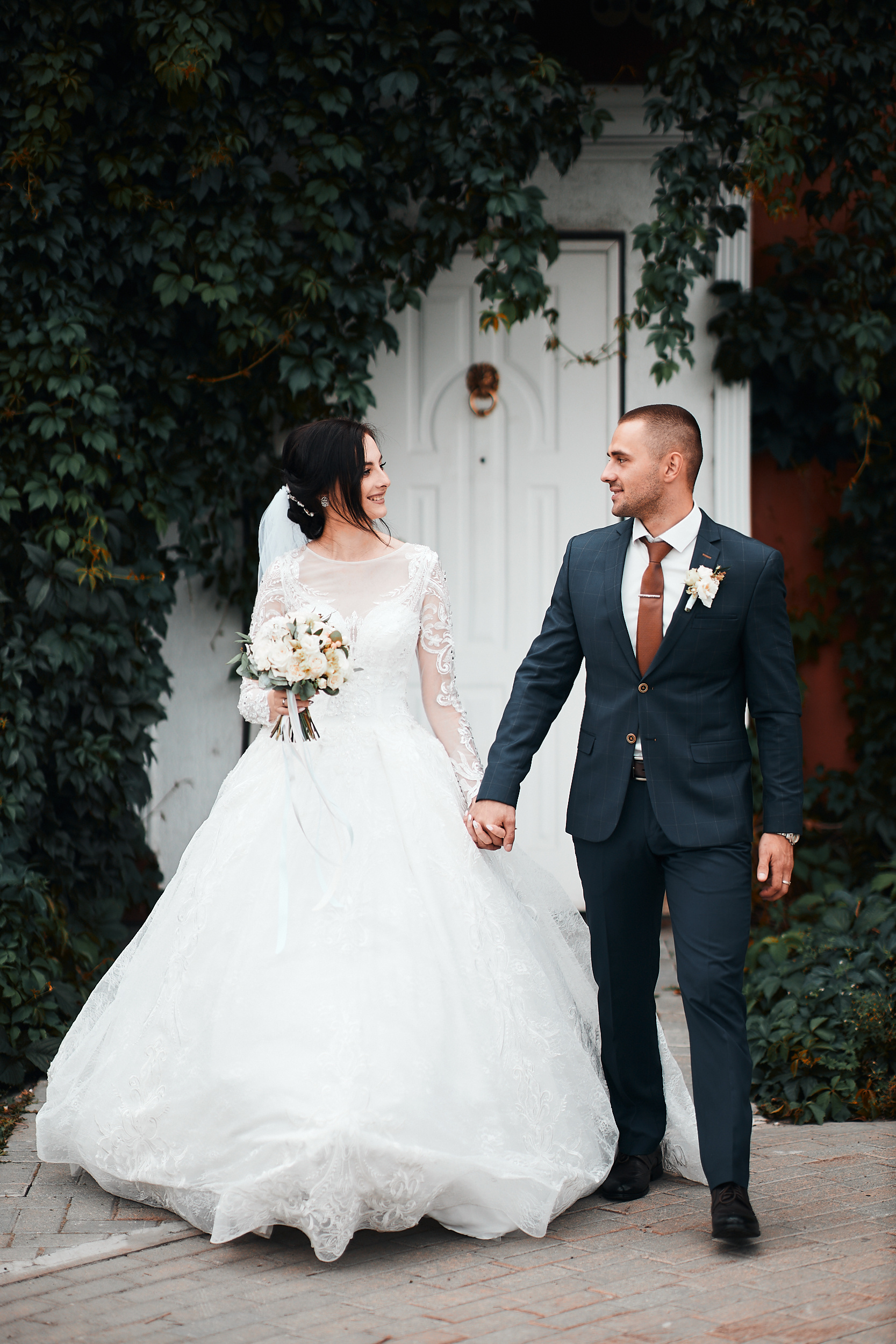 Анонс свальбы Семена и Анастасии. Иван Март Свадебный и портретный фотограф Тюмень