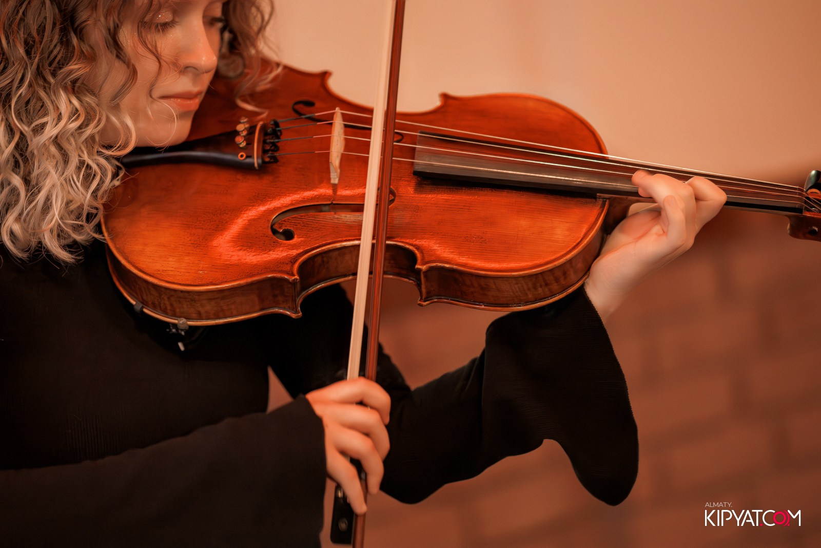 MAPACHE BAR. КИПЯТКОМ АЛМАТЫ!