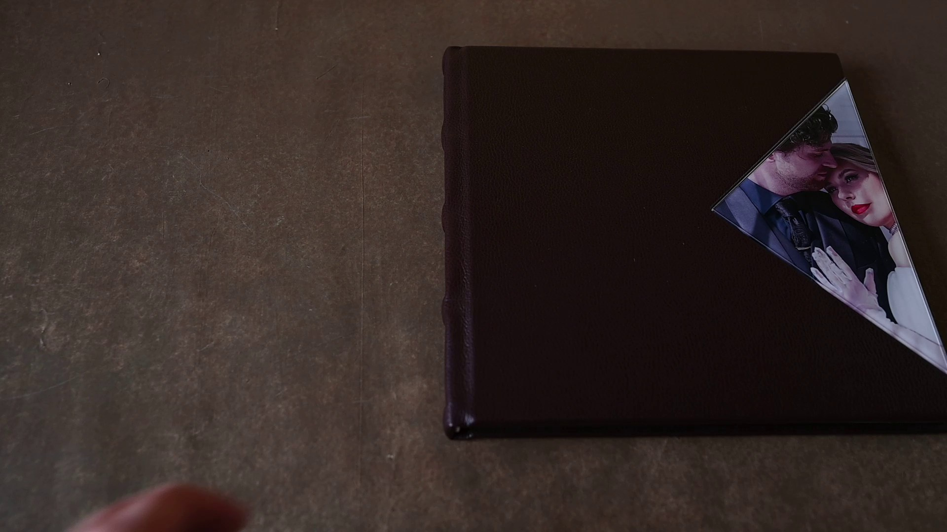 Фотокниги в Омске. Свадебный и портретный фотограф в Омске Матвей Краузе