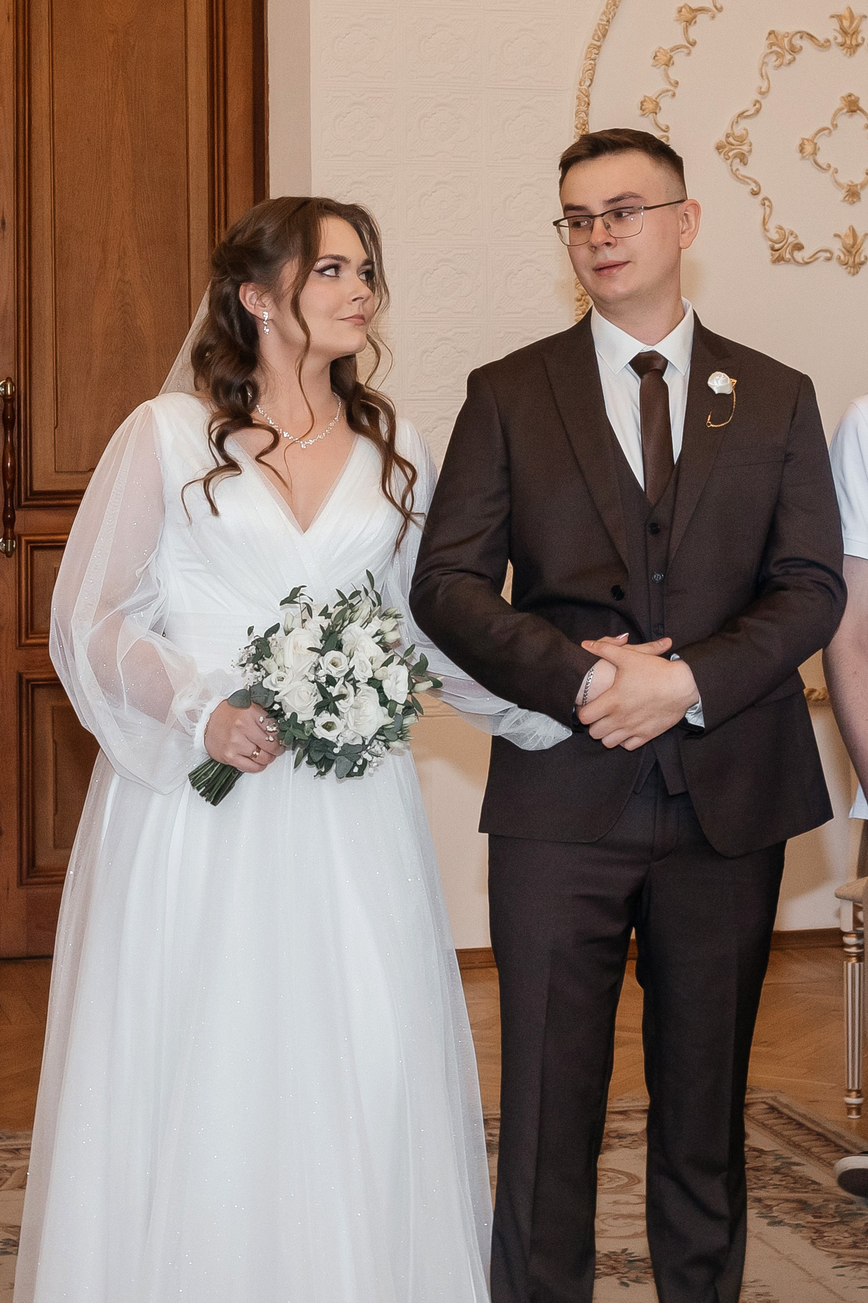 Купеческий зал в Нижегородском ЗАГСЕ. Камерная фотосессия