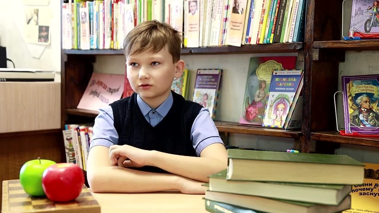 Выпускной фильм для школы СПБ. Школьный фотограф/видеограф в Санкт-Петербурге Константин Ольхин