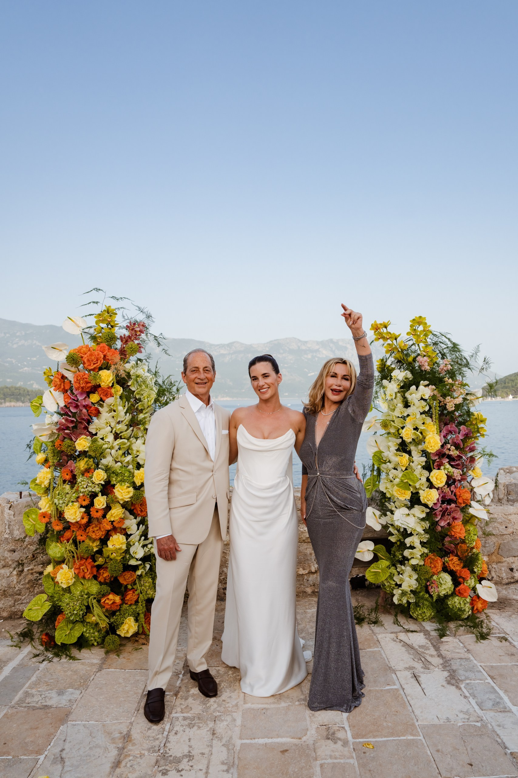 Semone. Elopement Wedding Photographer