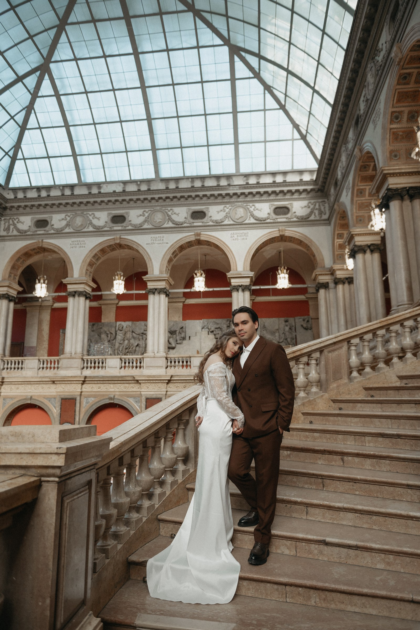 14 дворцов в Санкт-Петербурге для свадебной фотосессии в дождь. Свадебный фотограф в Санкт-Петербурге Венера Ахметова