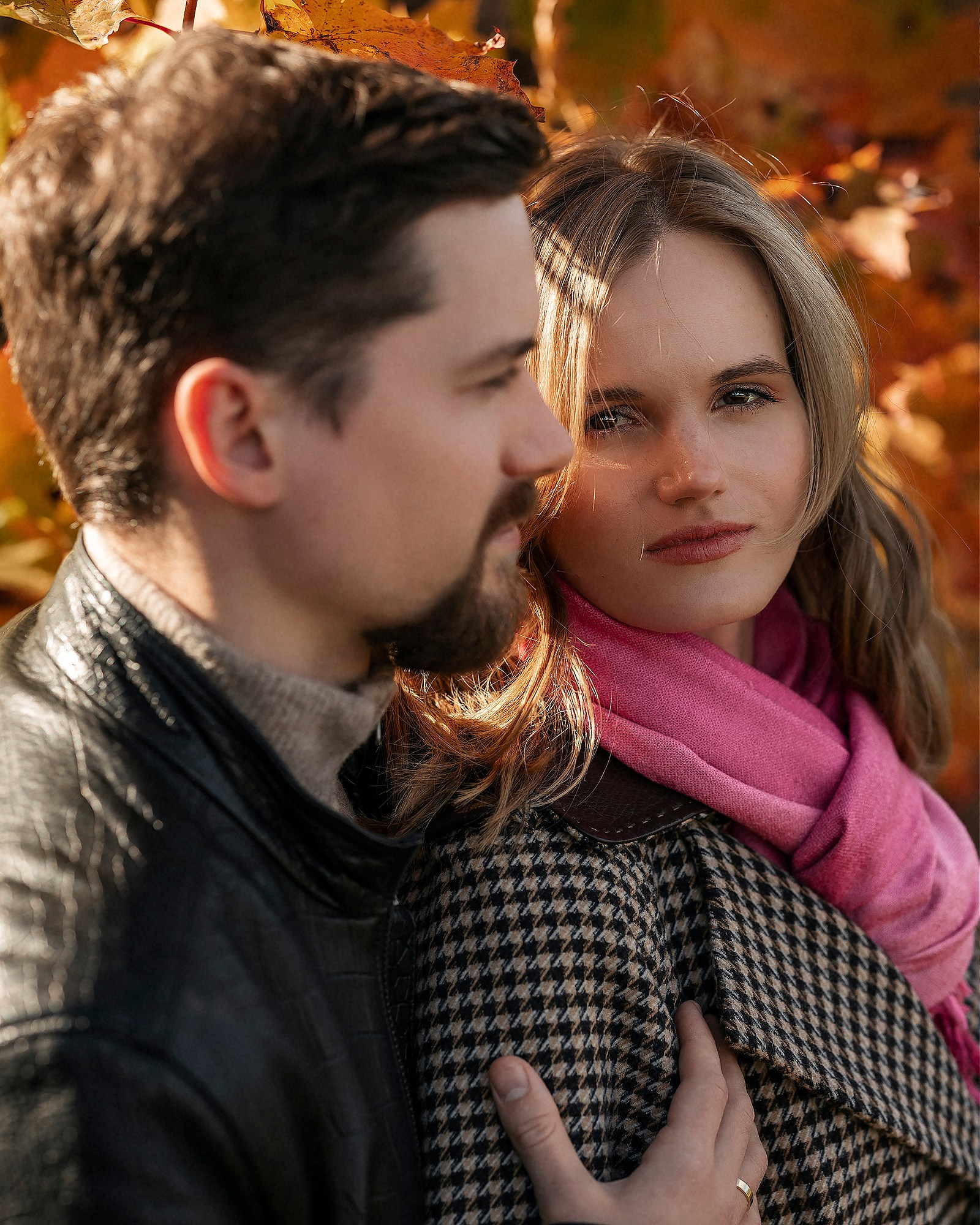 Друзья наши меньшие в осенней лавстори. Женский и семейный фотограф в Москве Виктория