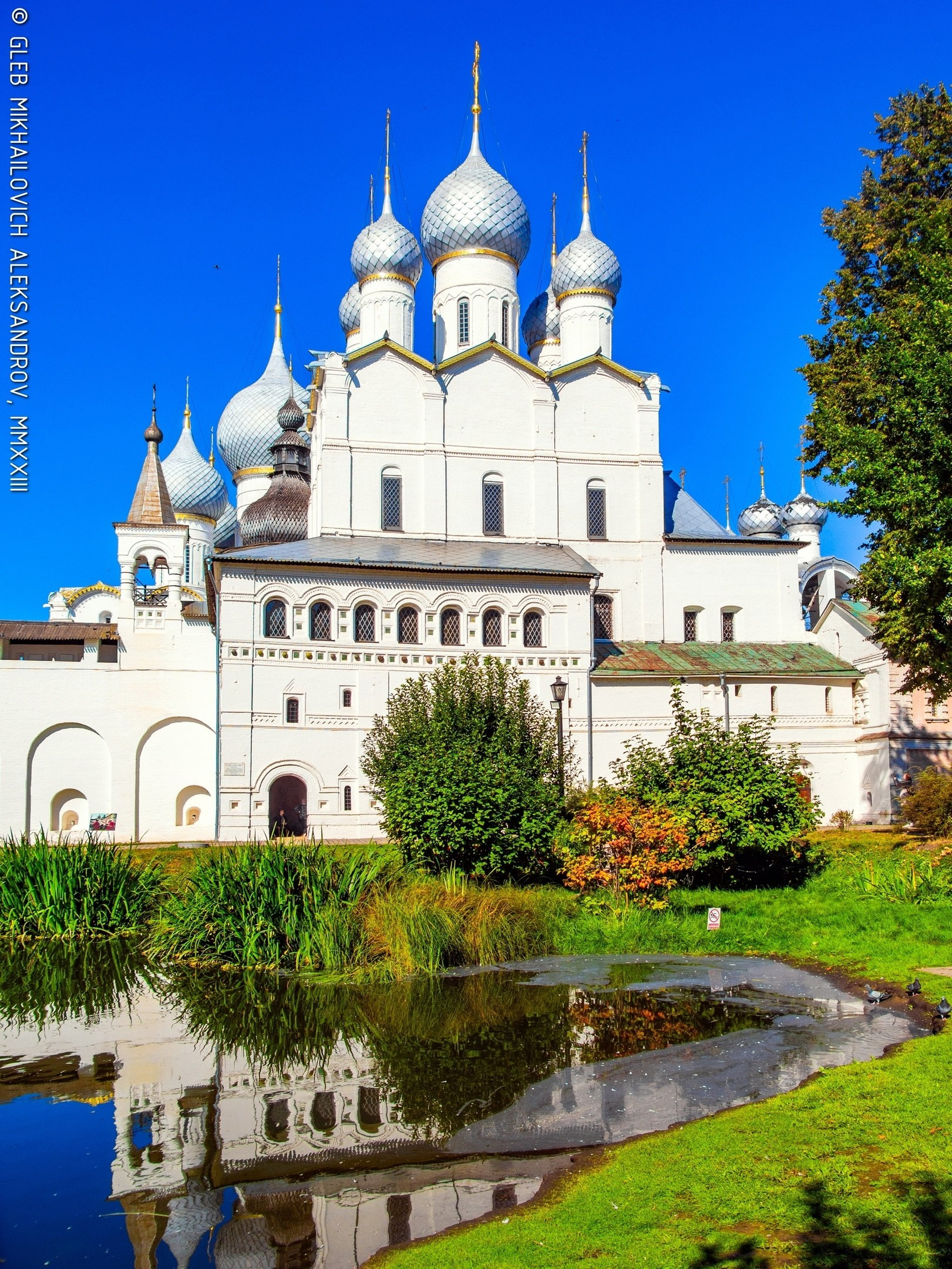 Соборы, церкви, часовни. Зодчество