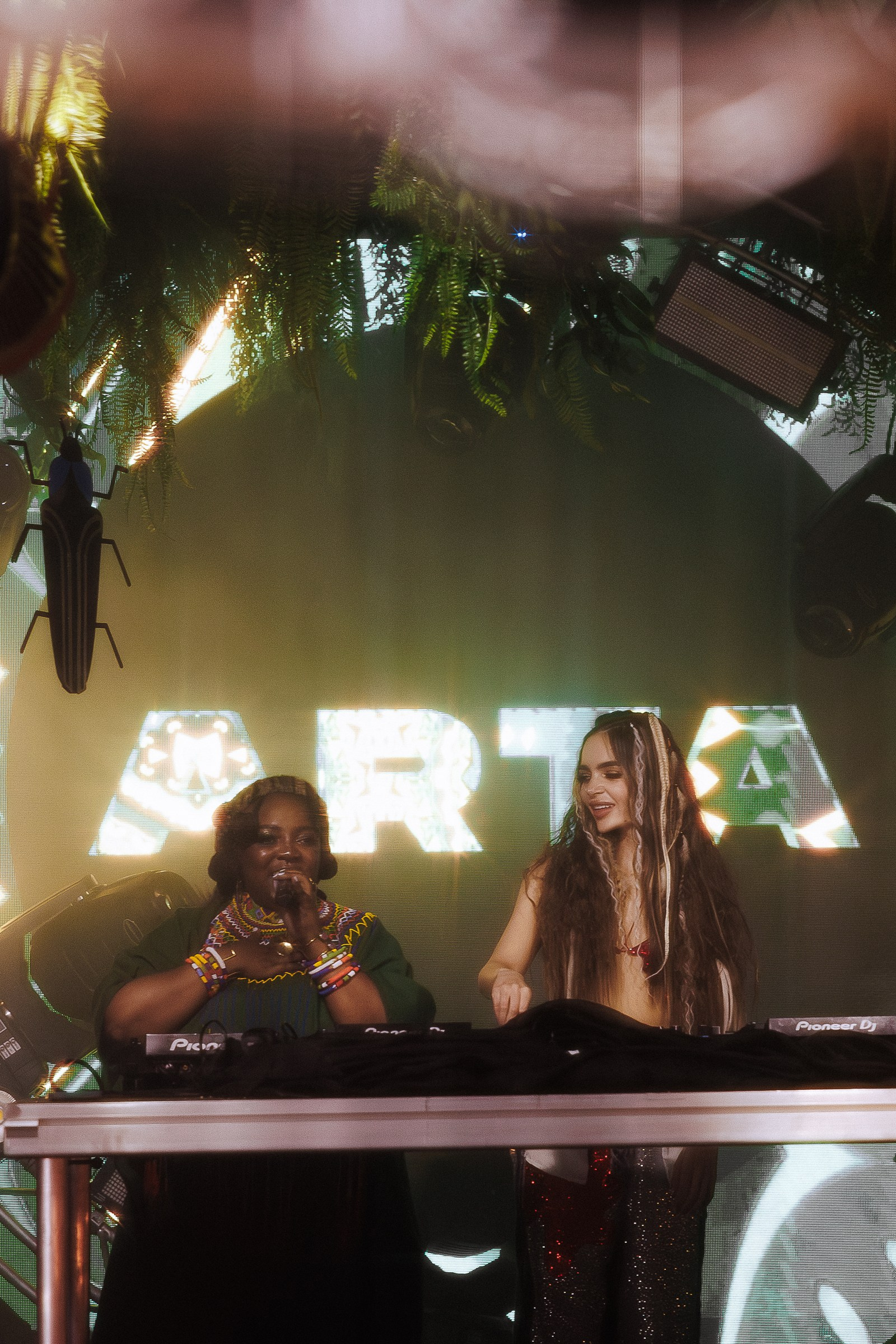 Фотограф на вечеринку спб. VERSLIBRE | Свадебный и репортажный фотограф в Санкт-Петербурге, Москве, и Поволжье