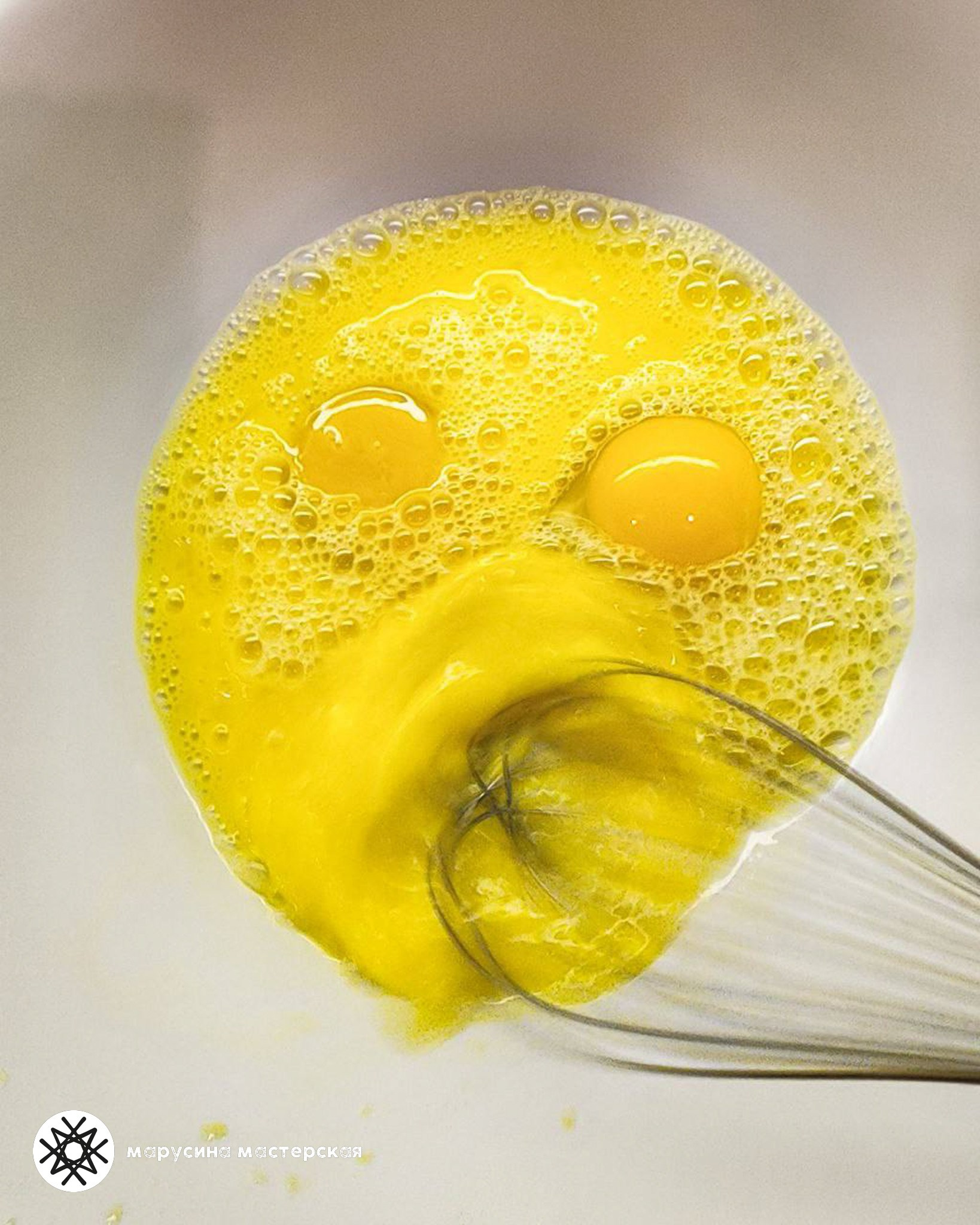 Ксения Мирная