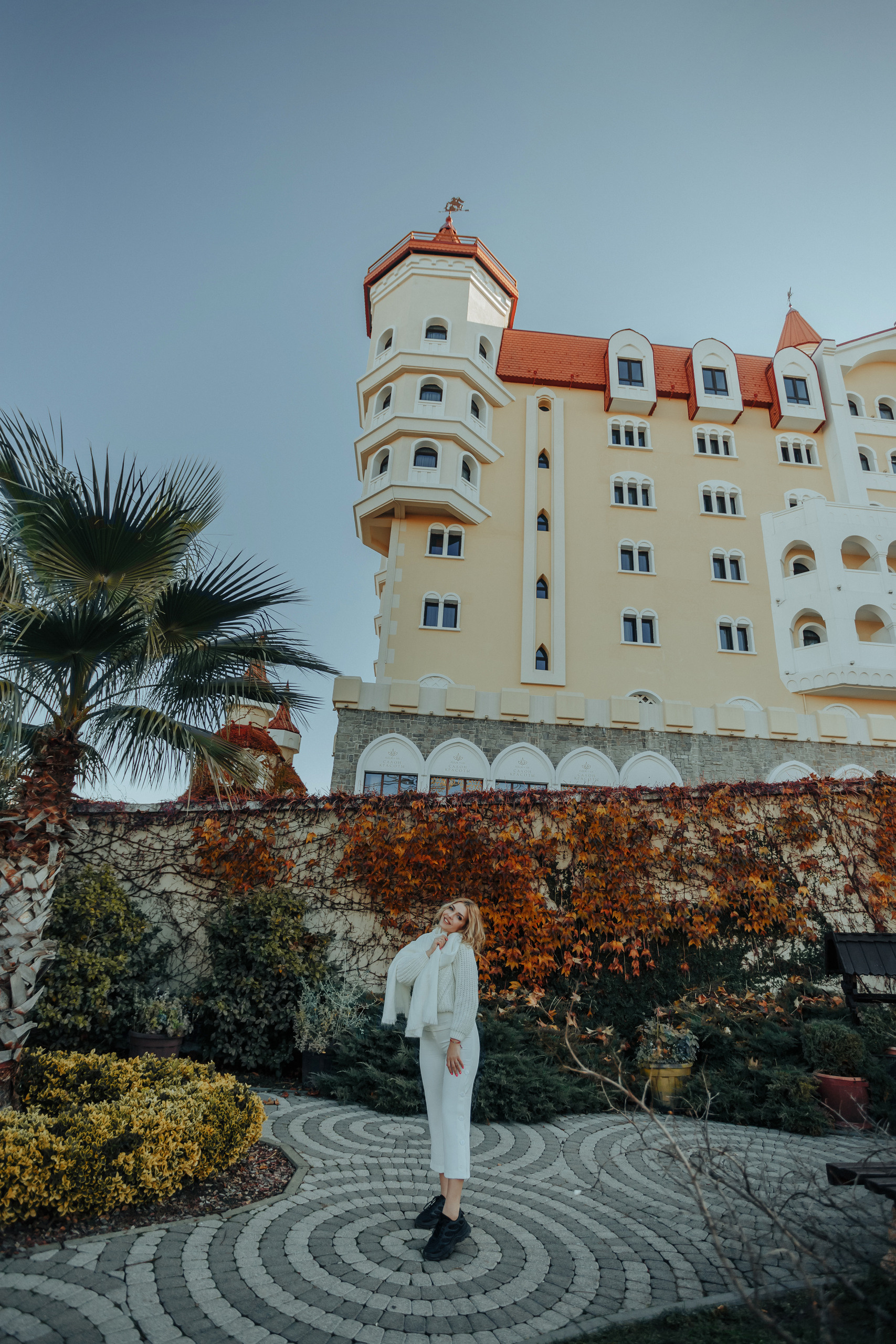 Отель Богатырь + МОРЕ. Милана Довгаль - семейный фотограф и видеограф  в Адлере и Сочи