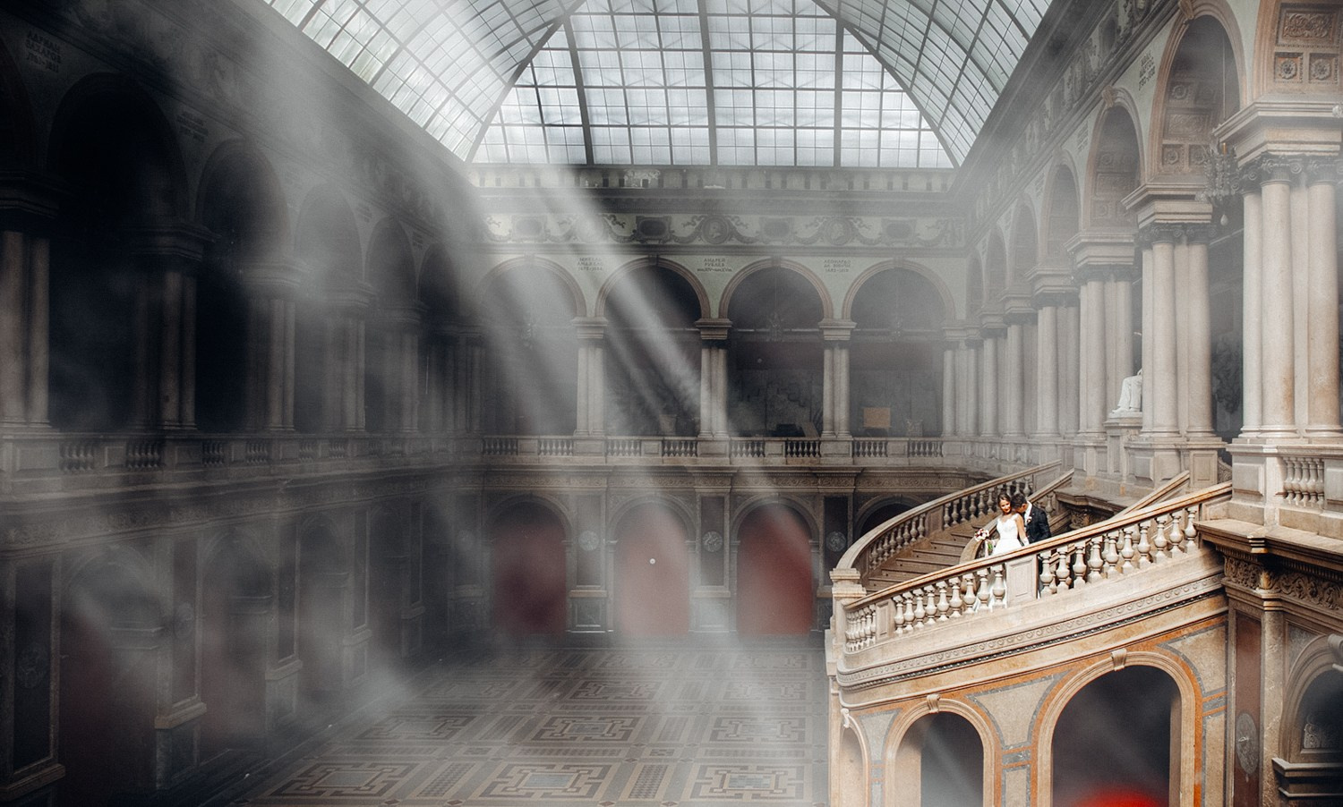 Свадебный фотограф в СПб. Фотограф крещение венчание в Петербурге! Помогает подобрать храм и посоветовал душевного батюшку в СПб