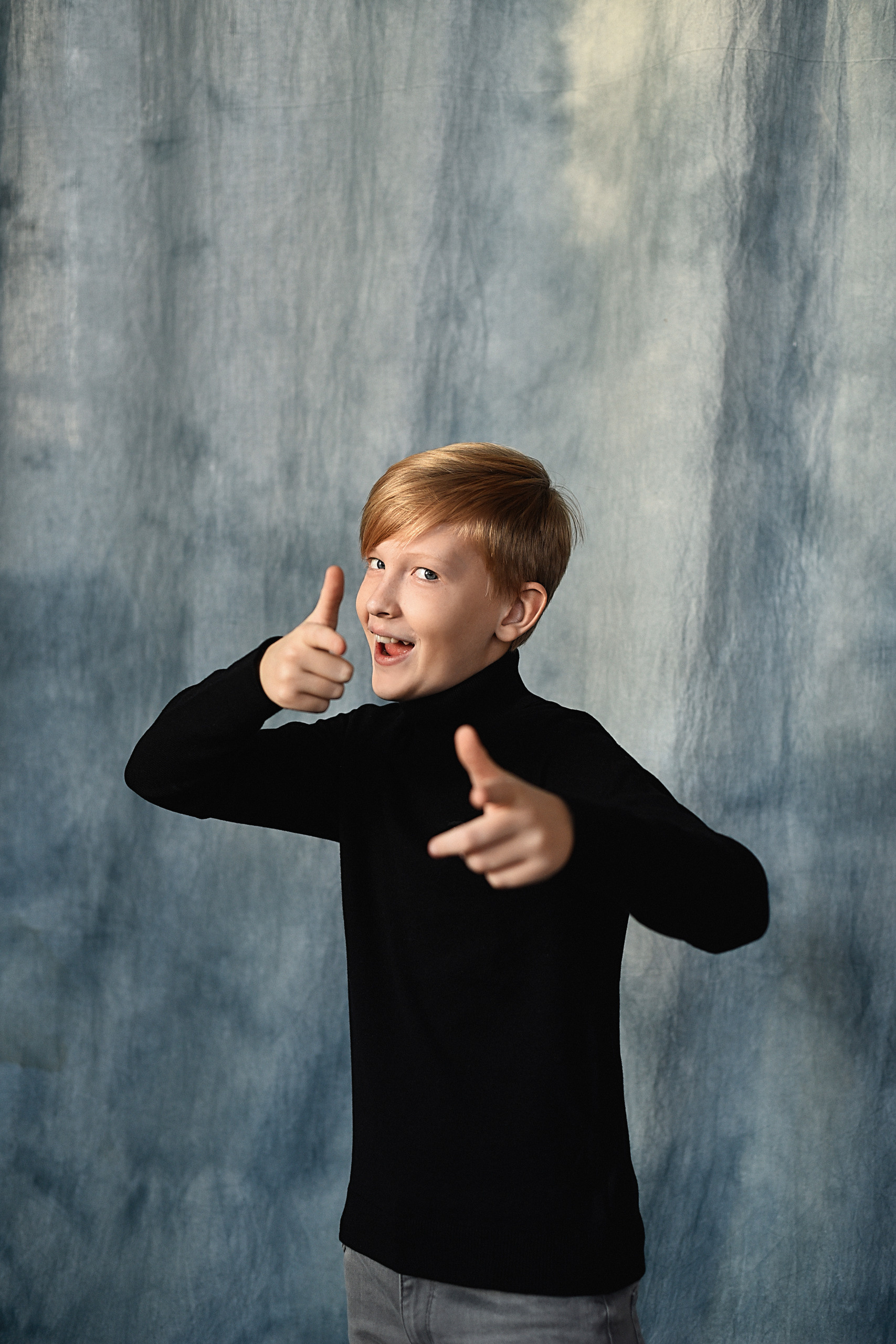 Портрет. Семейный, детский фотограф, домашняясъемка в г. Оренбурге