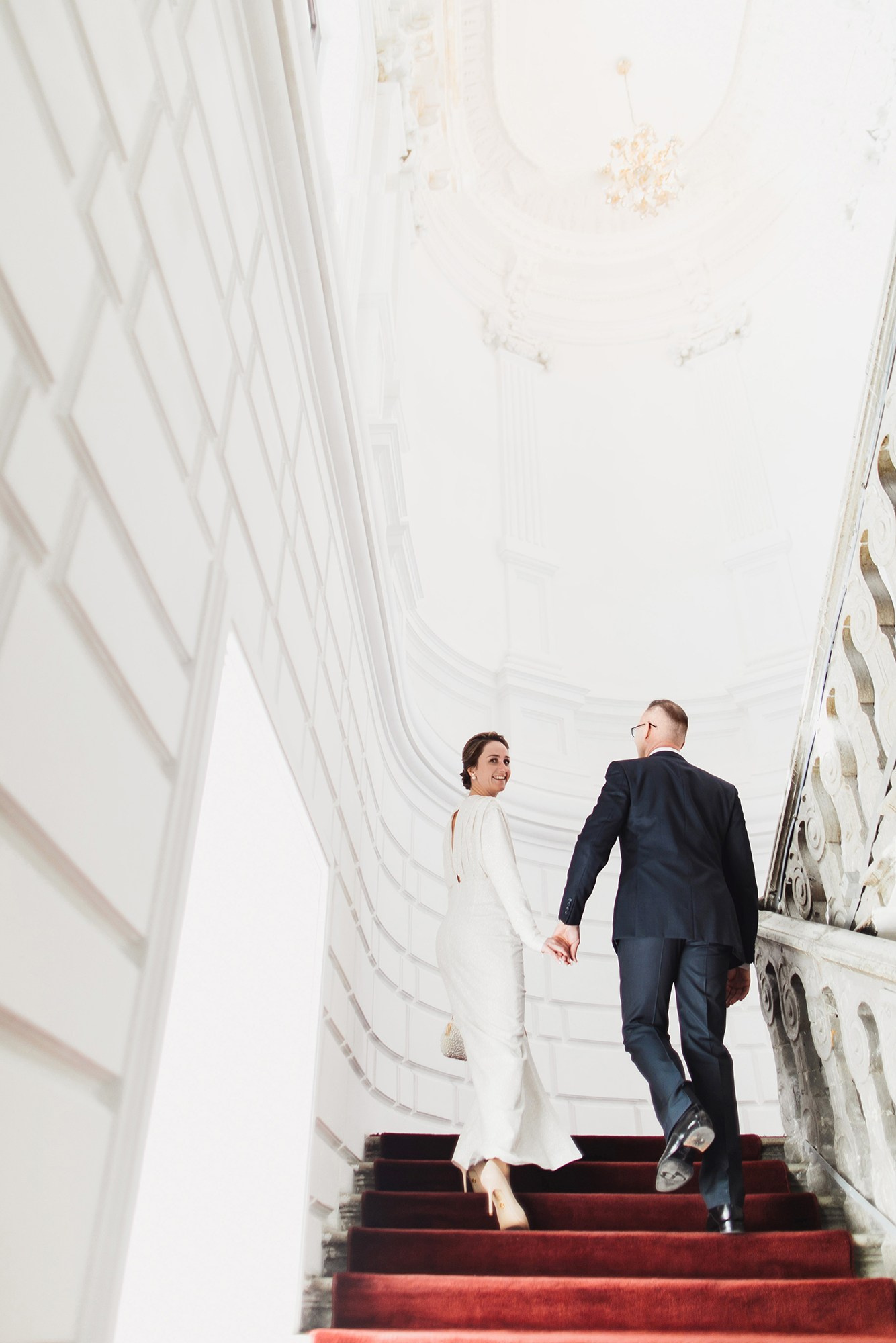 Фотограф в ЗАГС в Москве. Свадебный фотограф в Москве Аля Загирова