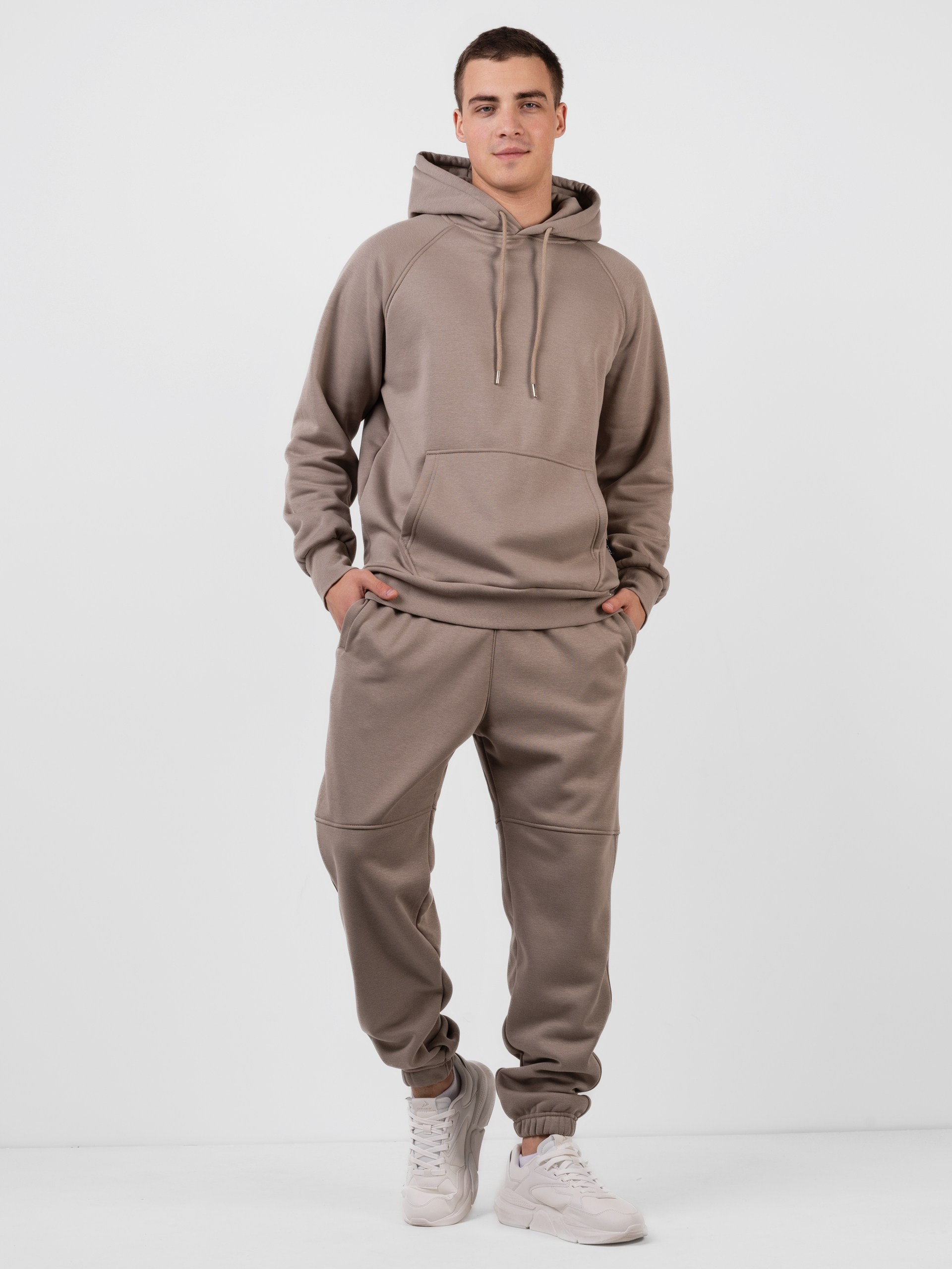 Сборная съёмка для маркетплейсов от CREATIVO PROD. Фото для маркетплейсов — CREATIVO.PROD Москва