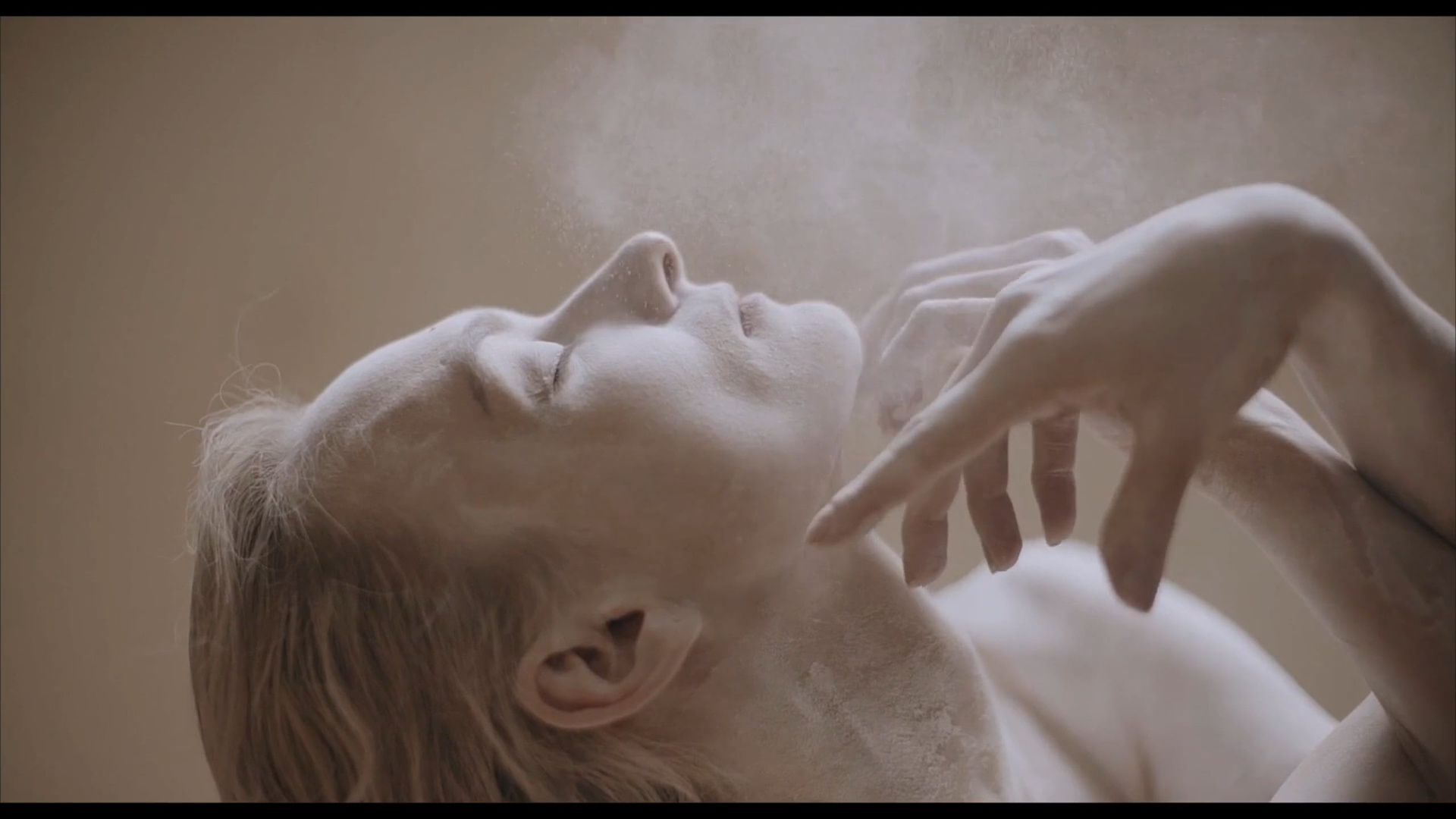 Видео портфолио. Фотохудожник и кинооператор в Москве Ксения Засецкая