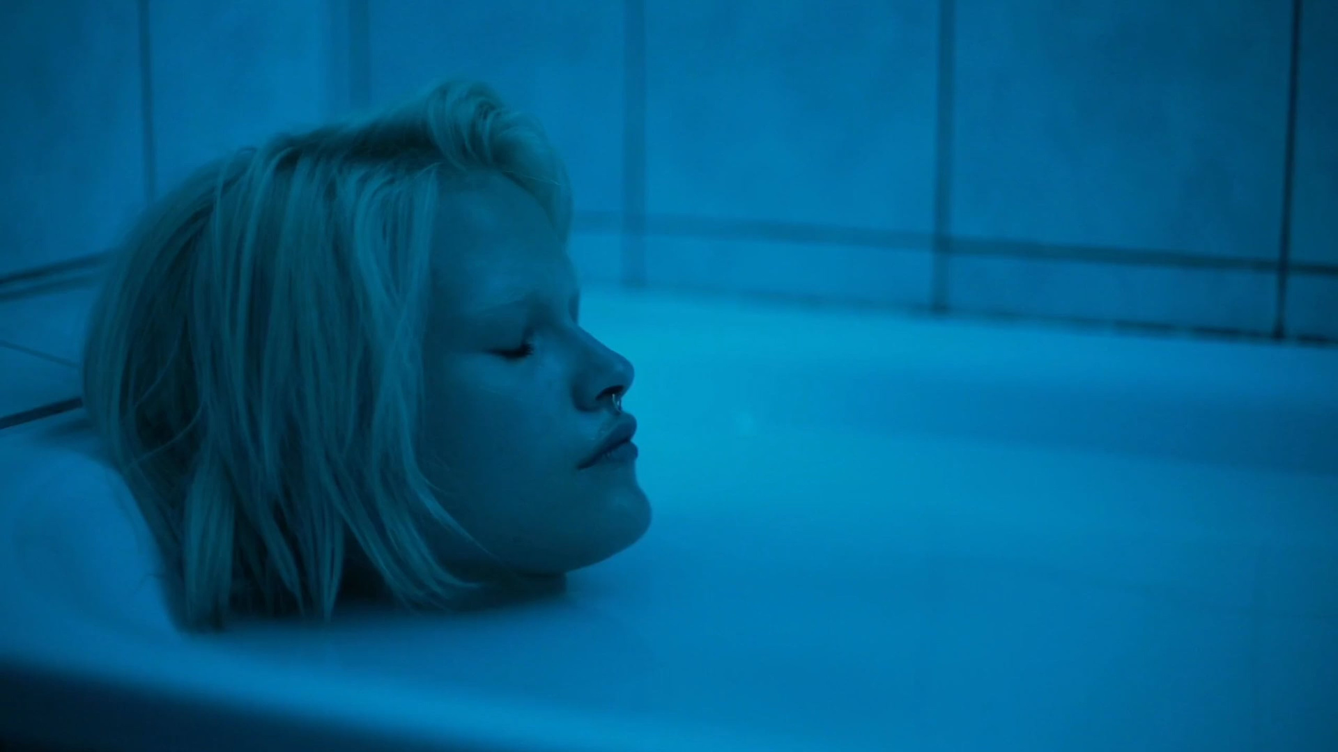 Видео портфолио. Фотохудожник и кинооператор в Москве Ксения Засецкая