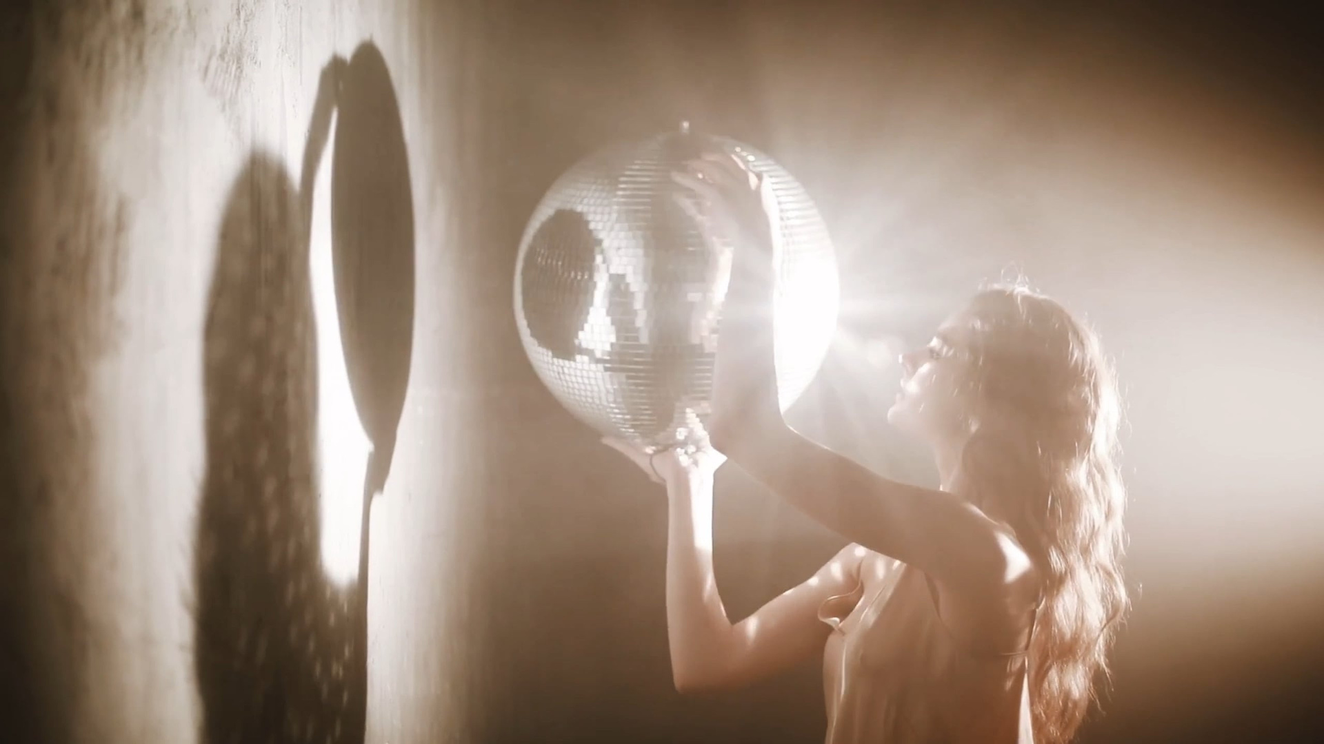 Видео портфолио. Фотохудожник и кинооператор в Москве Ксения Засецкая