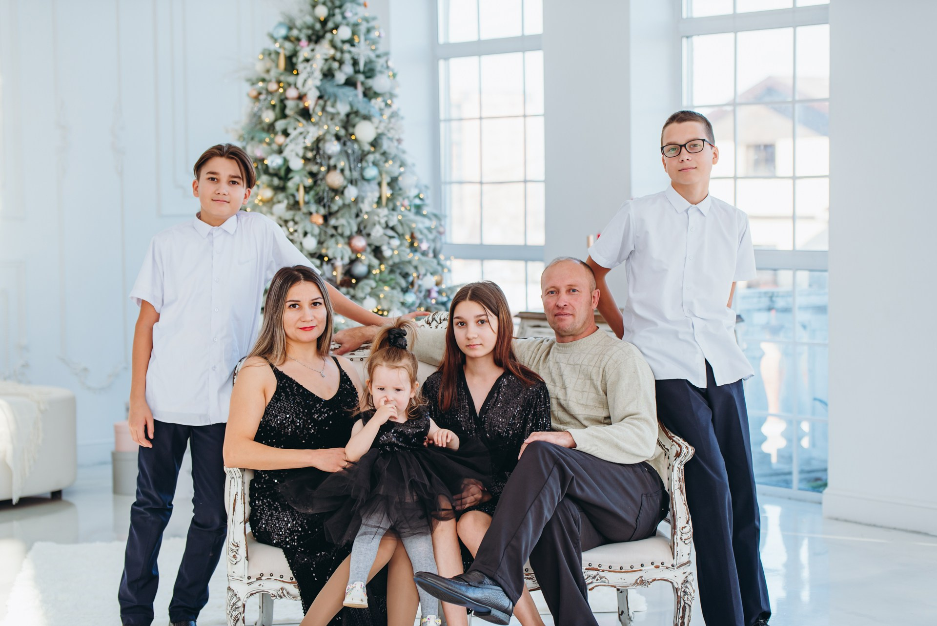 Новогодняя семейная фотосессия в Иркутске. Ольга Ли свадебный семейный фотограф Иркутск