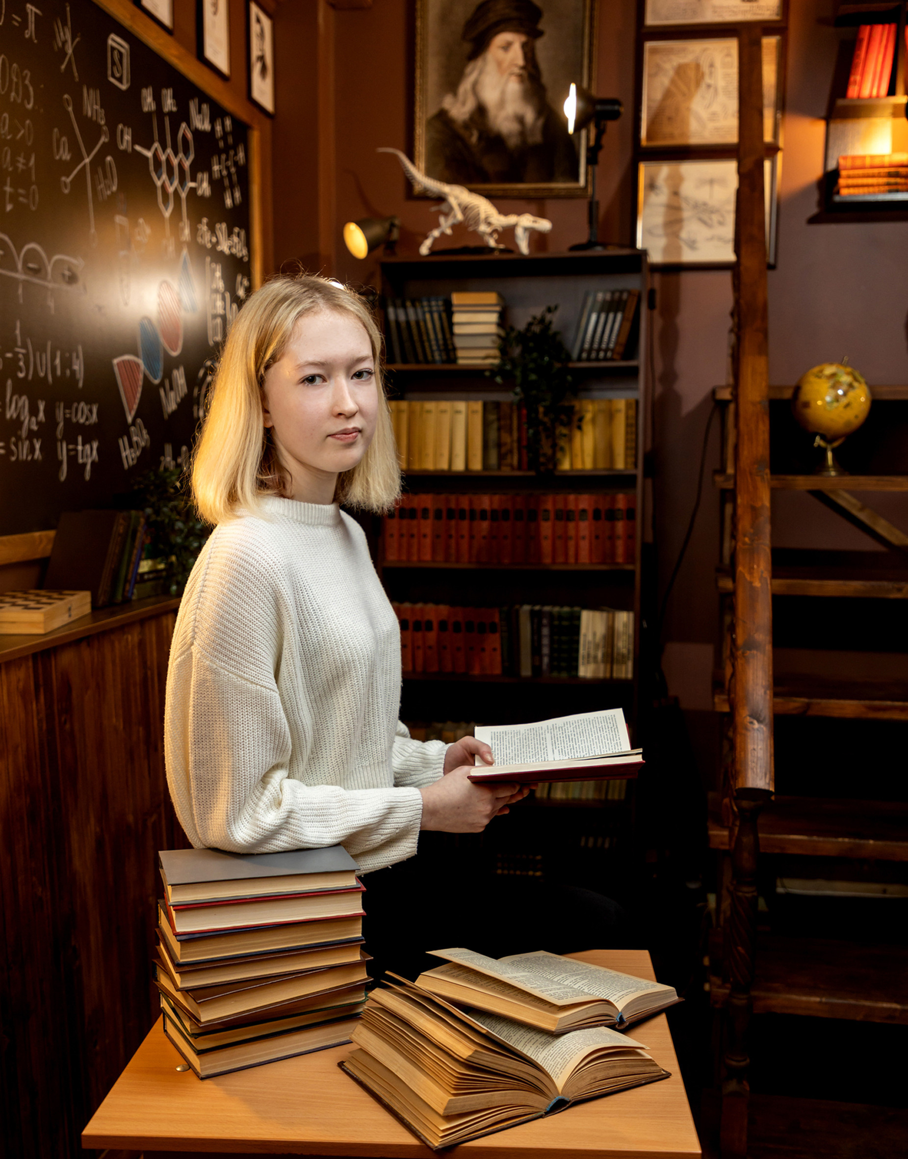 Выпускной Выпускной альбом Школьный альбом Школа Дети Воспитание Гимназия Лицей Учитель Подростки Выпуск ЕГЭ ОГЭ Фотостудия Школьная студия Шнайдер Антон Ростов ФотоРостов Фотограф Школьный фотограф Знания Обучения Глобус Физика Химия Детство Образование Секции АРТ Детство Каникулы ВПР Классный руководитель Правильный Выпускной Альбом ПВА 