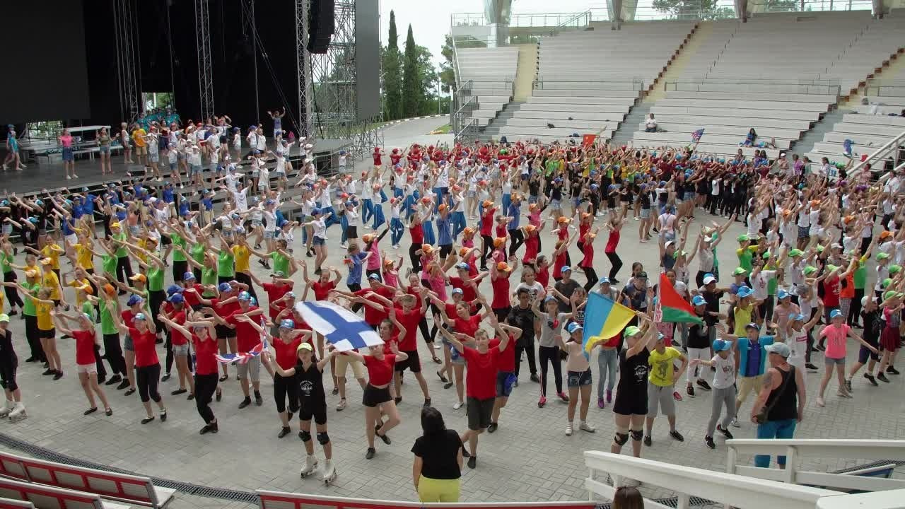 Видеосъёмка отчетных концертов, конкурсов, выступлений. «Студия DRONAVT`s» — видеосъёмка и фотография г. Москва