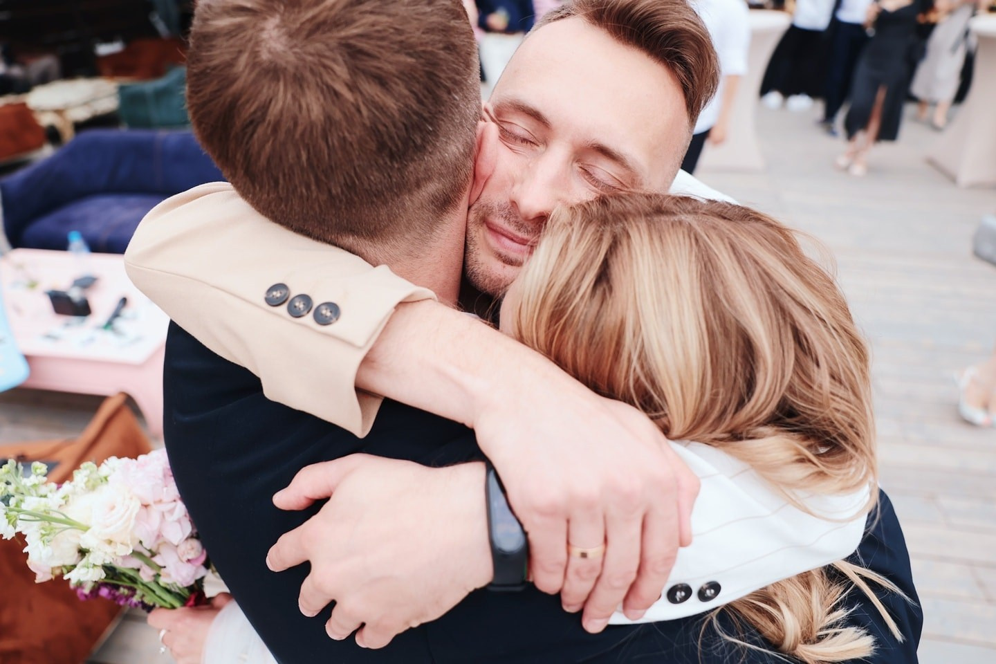 Ведущий Никита Шляндин