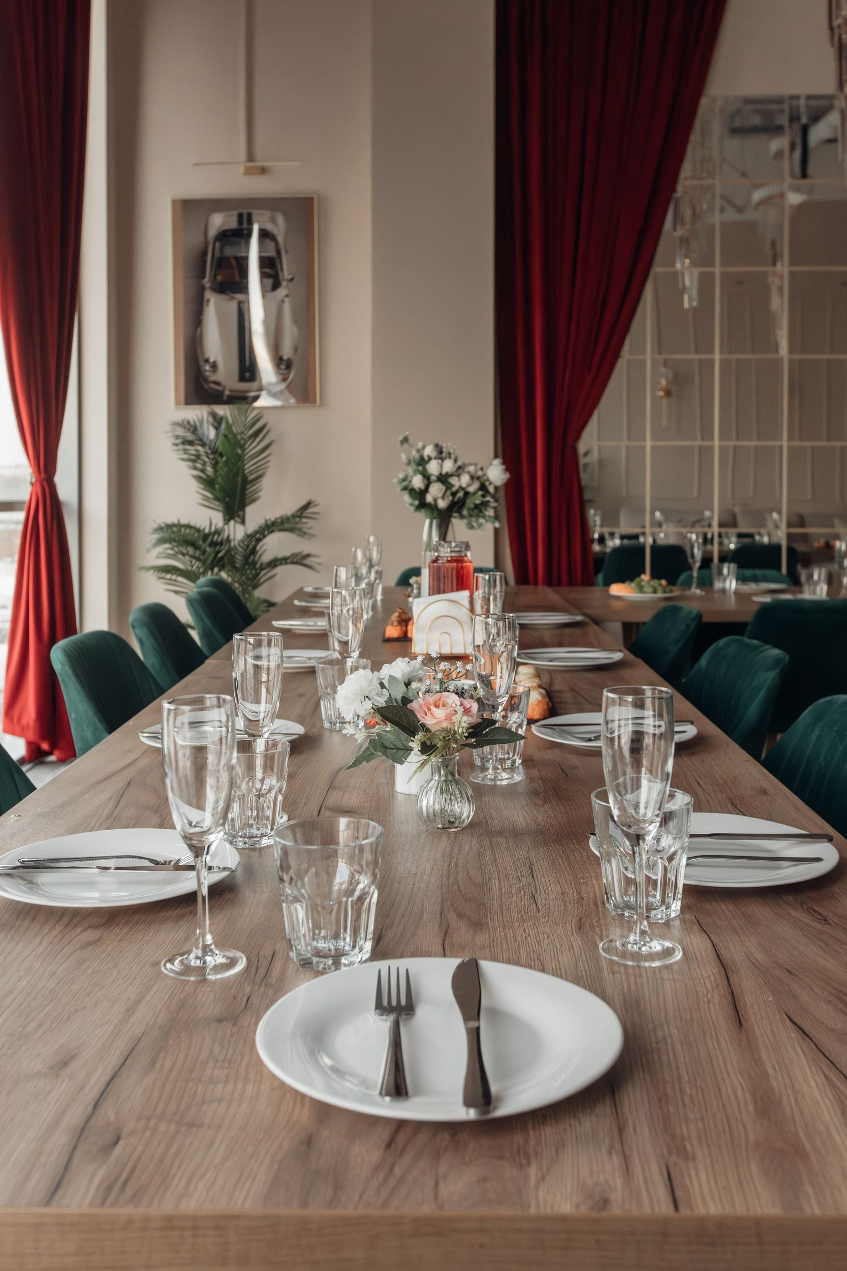 Площадь Карла Фаберже 8Е. Аренда лофта в СПб для мероприятий