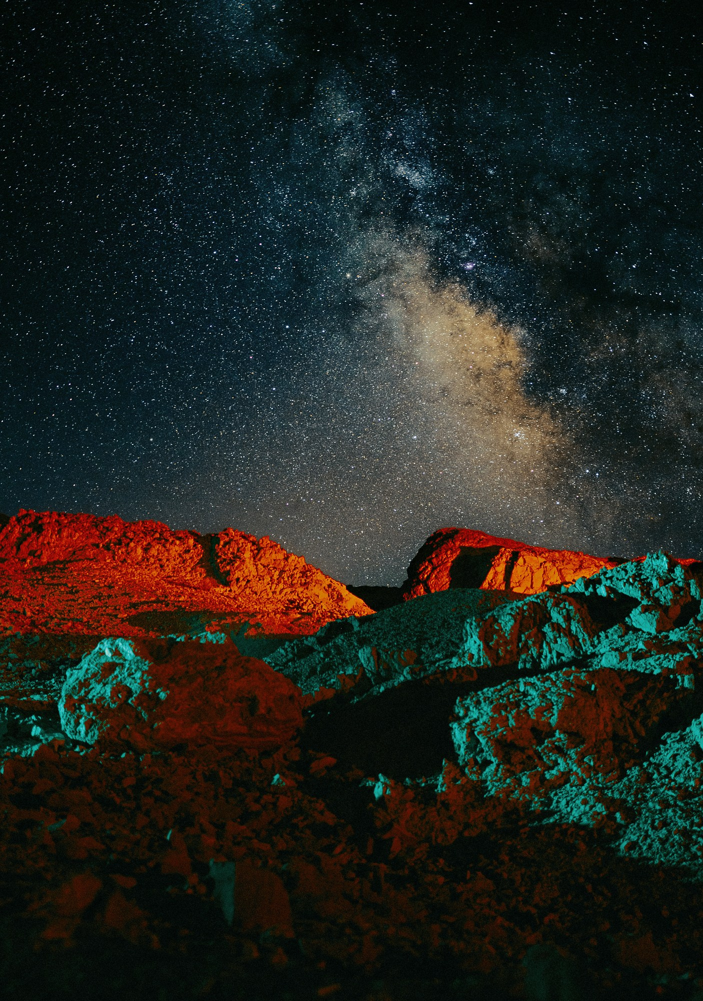 СВЕТ НОЧИ. Visual artist Daniil Kontorovich