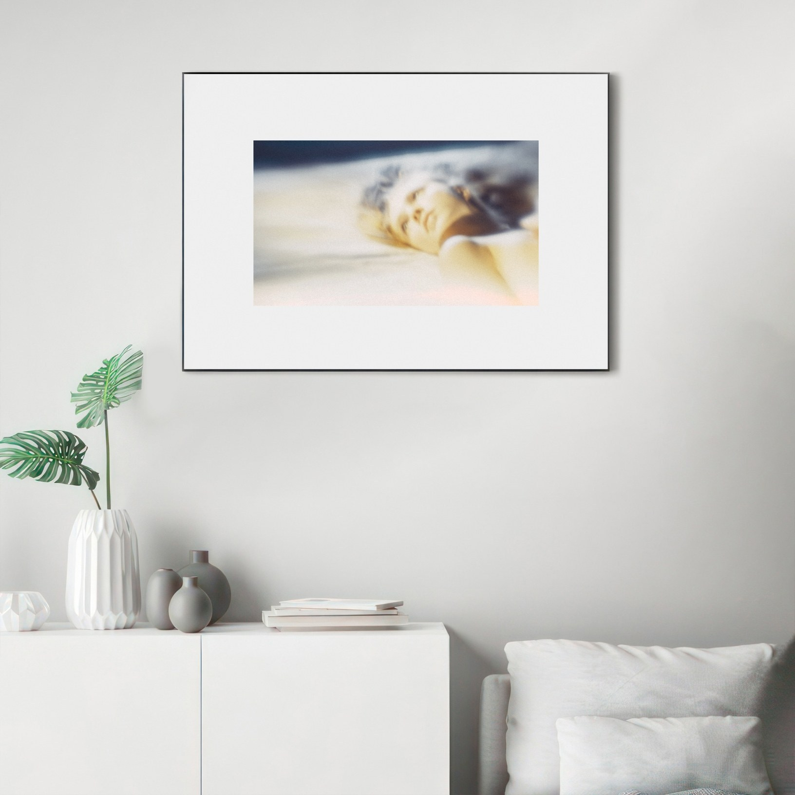 SOMETIMES SHE LOVES. Eduard Kopysov — International visual artist