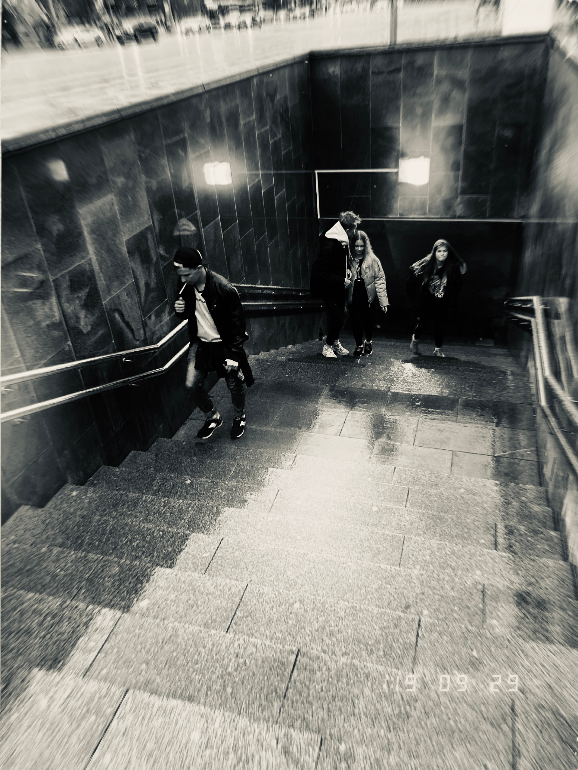 Подземка. Unposed Society Moscow | Фотограф Аникин Станислав