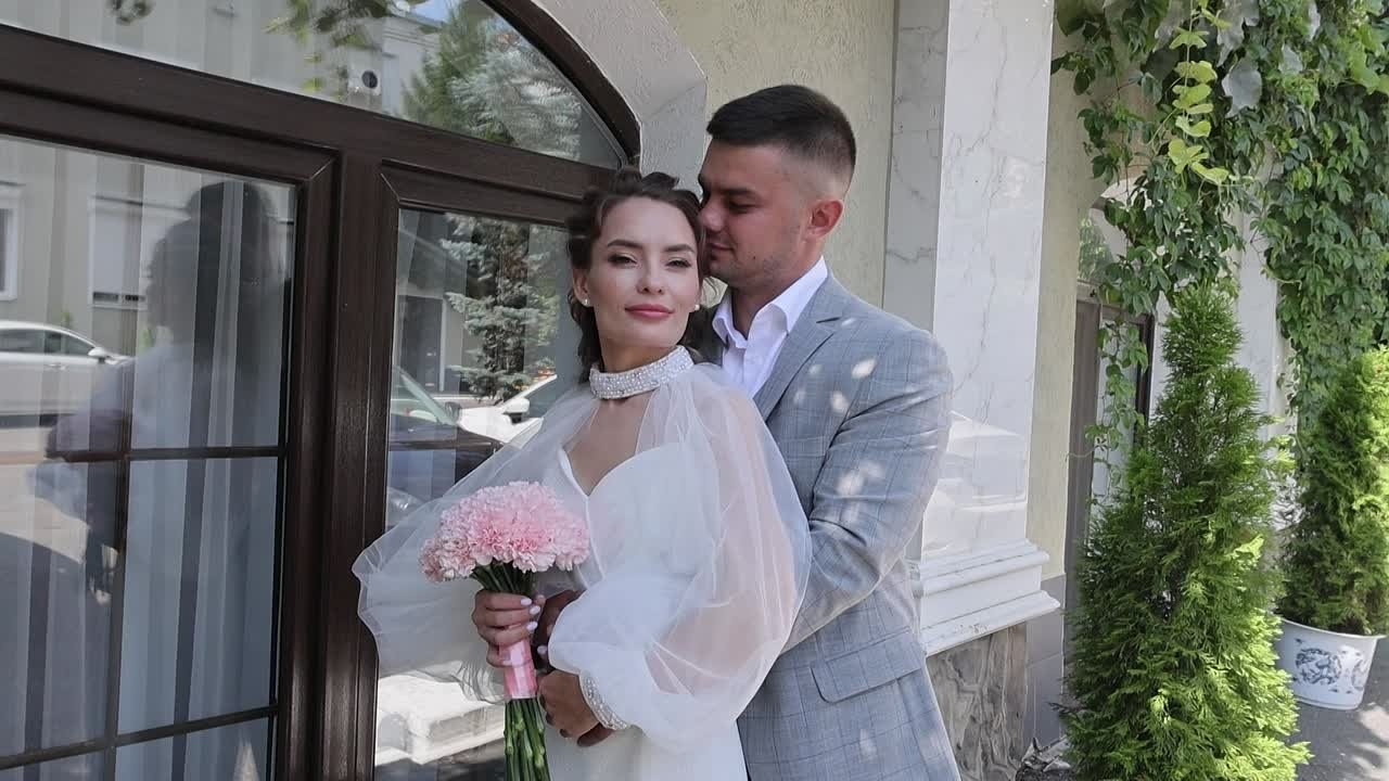 ВИДЕО. Свадебный фотограф/видеограф Александр Кабанов. Школьный фотограф. Фото и видеосъемка