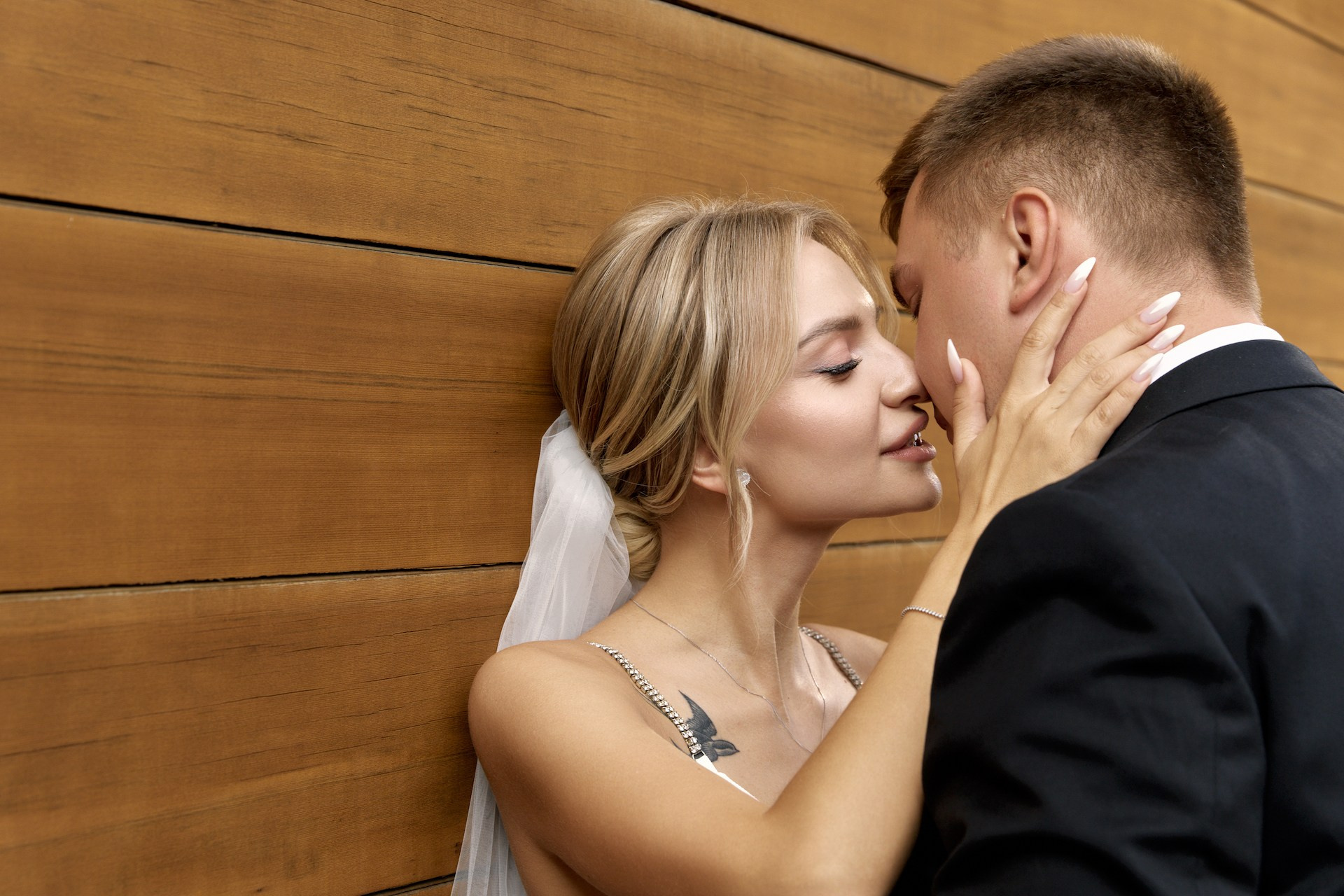 Свадебные фотосерии в Москве и Подмосковье | Искренние эмоции и роскошные кадры. Контентный и репортажный фотограф Виталий Кулешов | Москва