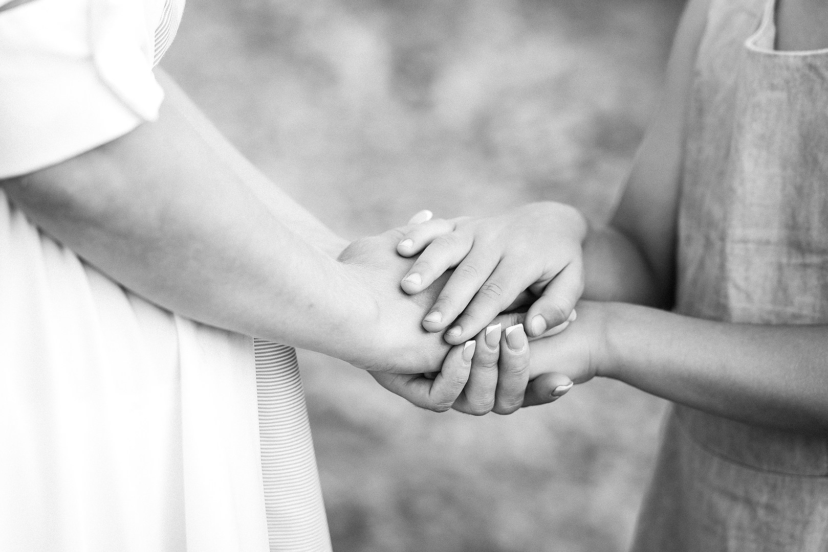 Оксана и Лукерья ЧБ. Римма Гусакова. Выпускные фотокниги. Детские и семейные фотосессии