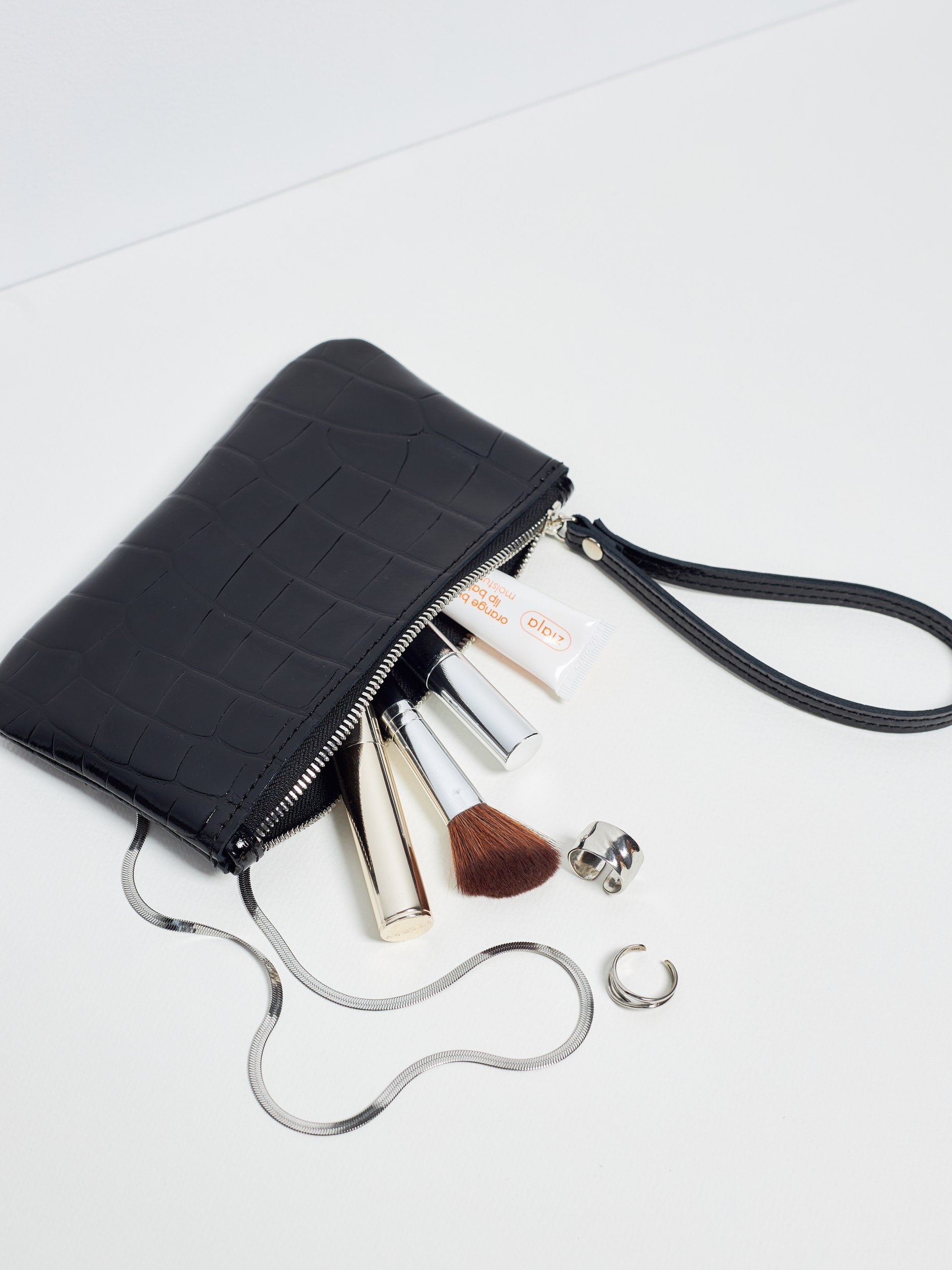 Модель 2К04. Бренд Alligatore Biaco — это изящные изделия из натуральной кожи