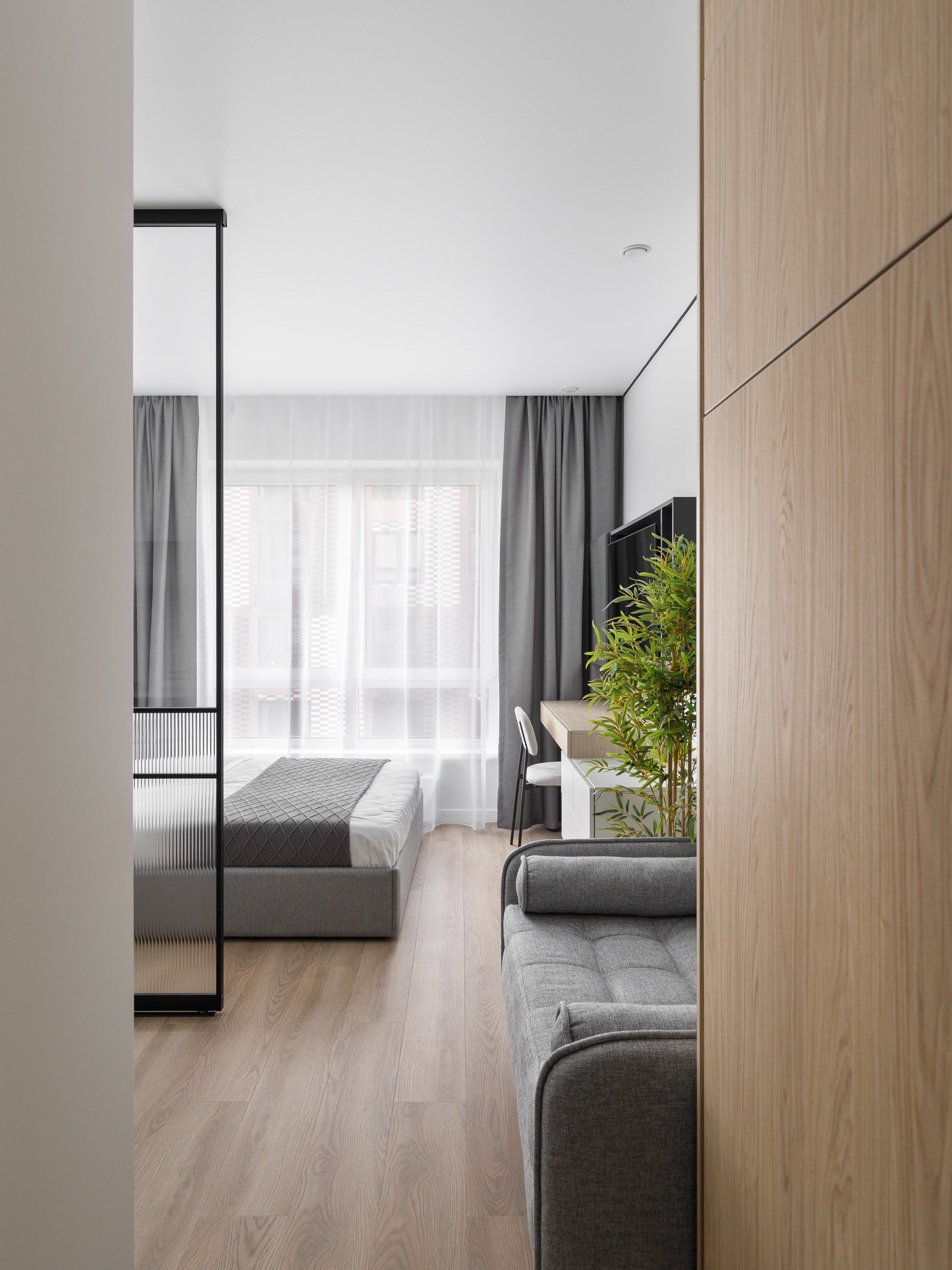 Олег Лозовой | Коммерческий и рекламный фотограф в Москве