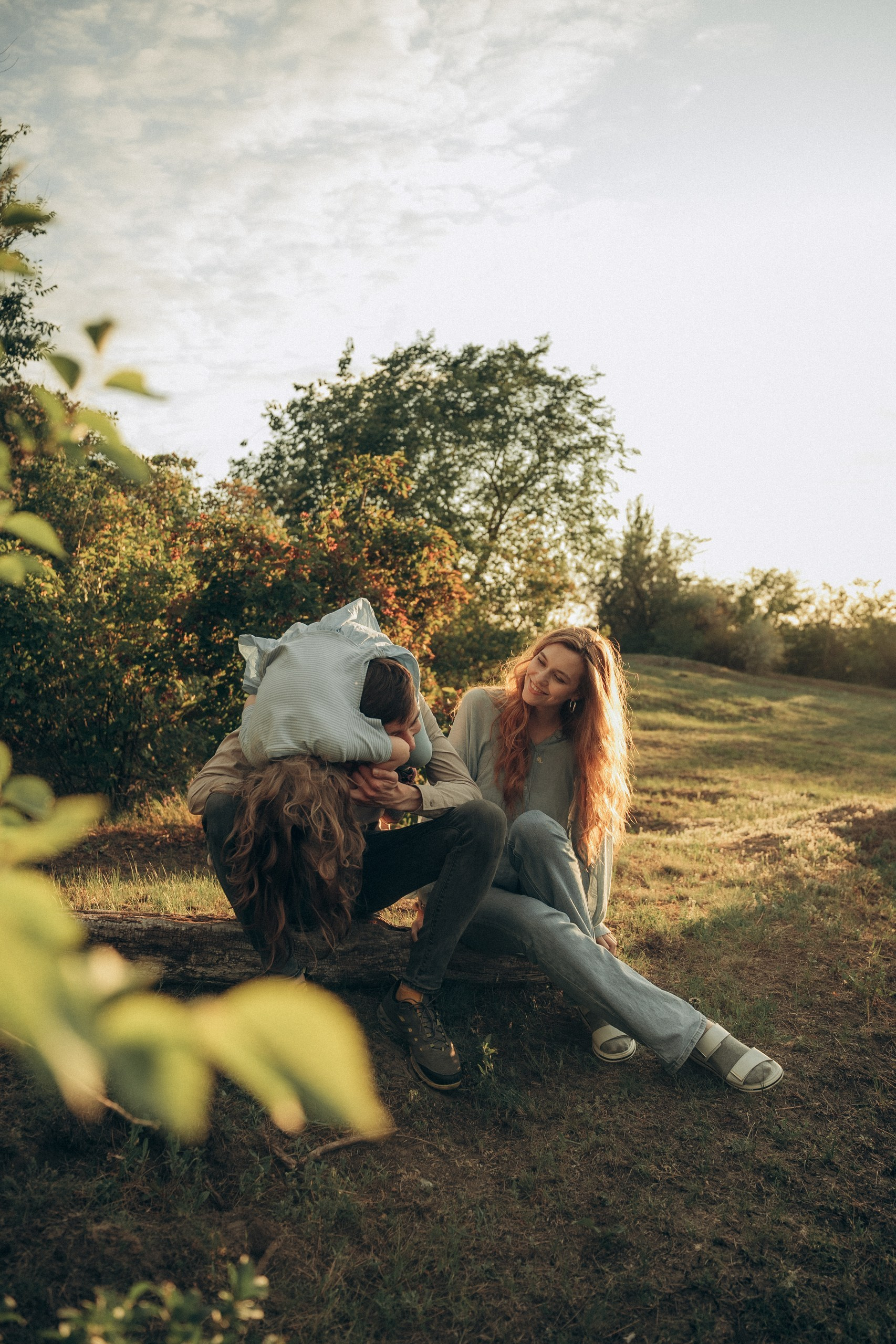 Теплая семейная съемка на природе. Фотограф Мариам Воробьева