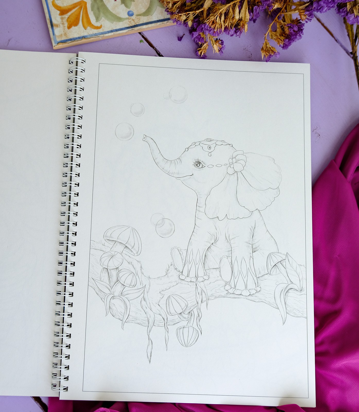 Авторская раскраска Алёны Лазаревой Mystical Worlds. Раскраски Алёны Лазаревой