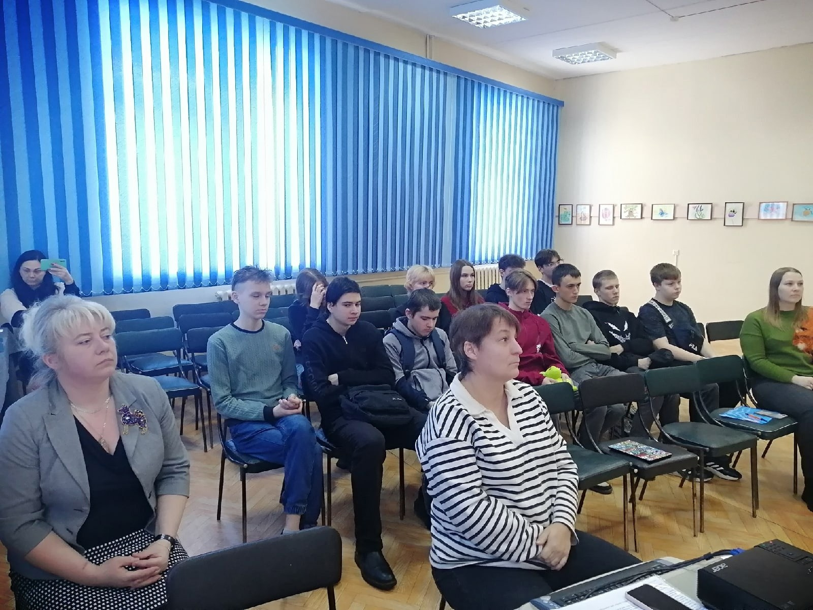 Лекция об «Ответственном отношении к животным» для студентов. НРОО КЦ "Собаковод"