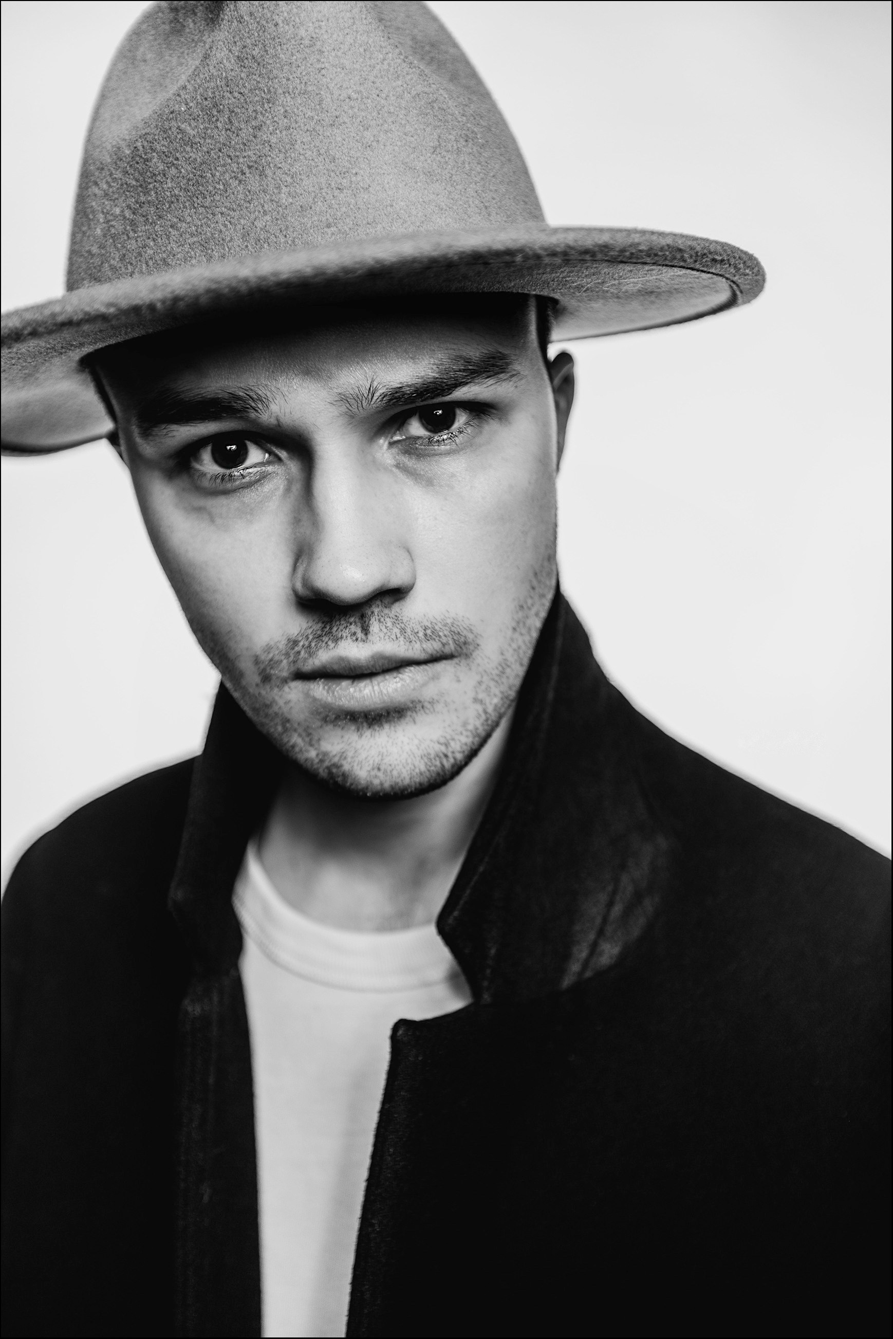 «Драматургия героя»