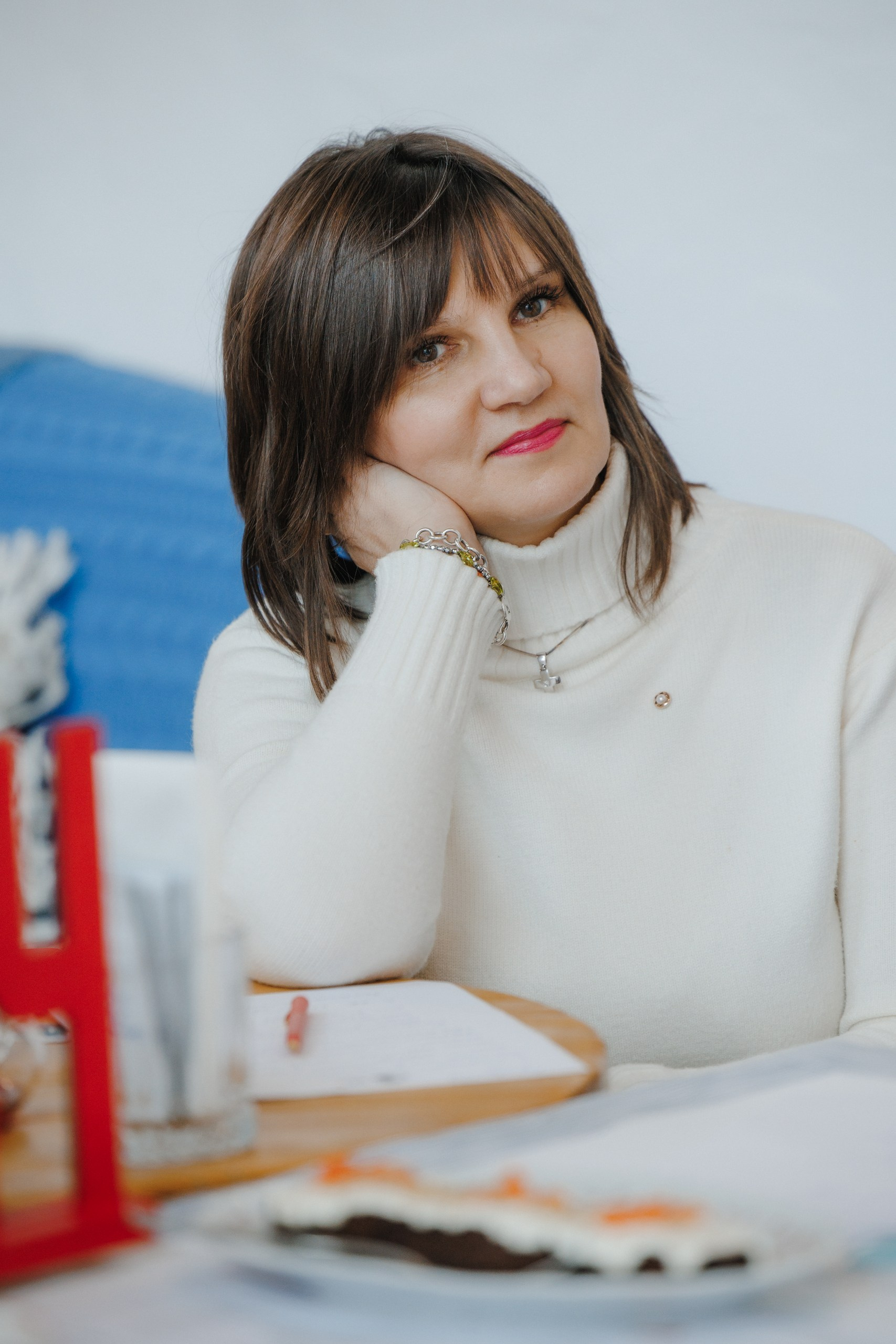 Портретный фотограф для контент съёмки в Новой Москве. Фотограф Москва. Портретный фотограф Александра Харитонова Москва Новая Москва Троицк