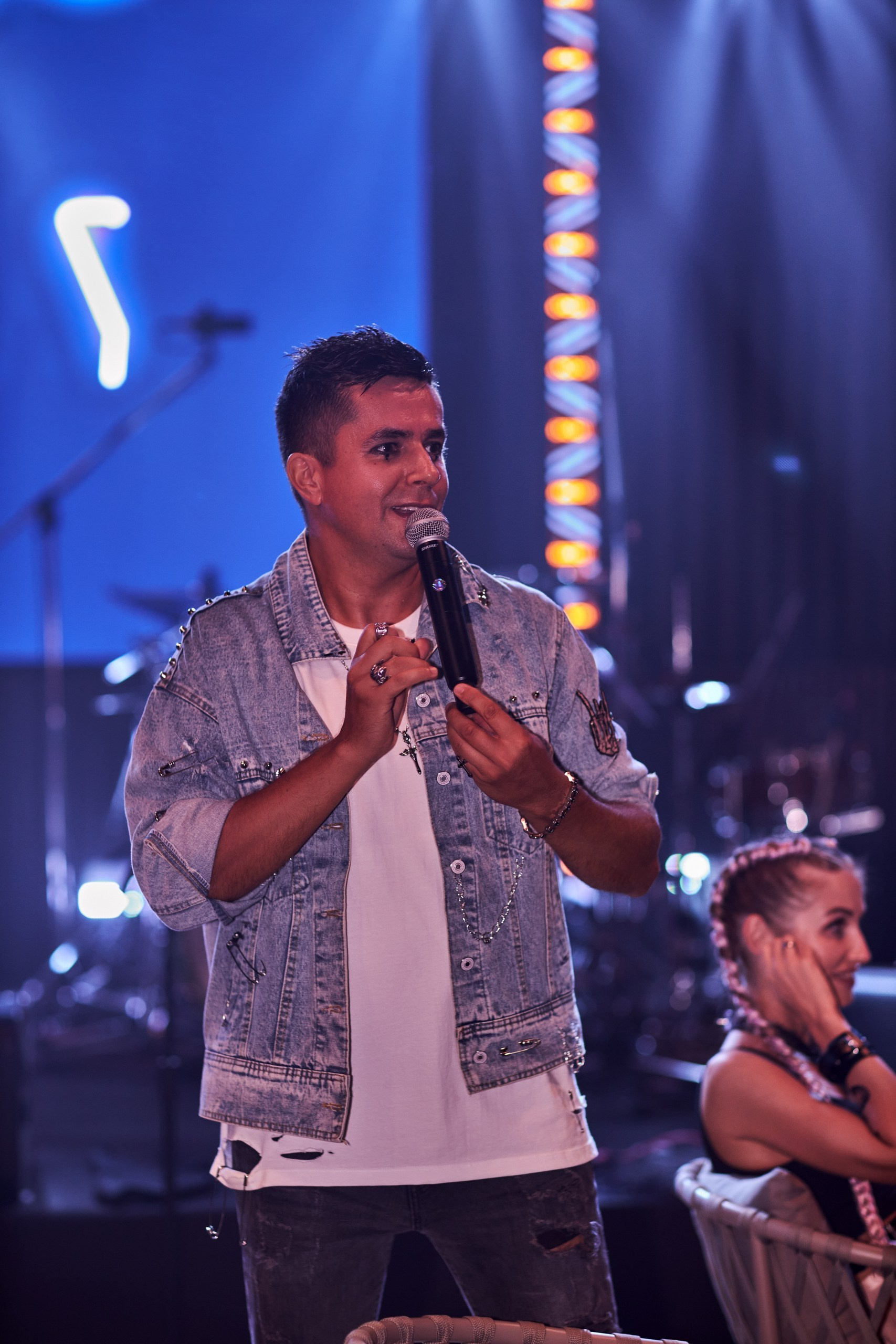 Ведущий мероприятий Владимир Петренко