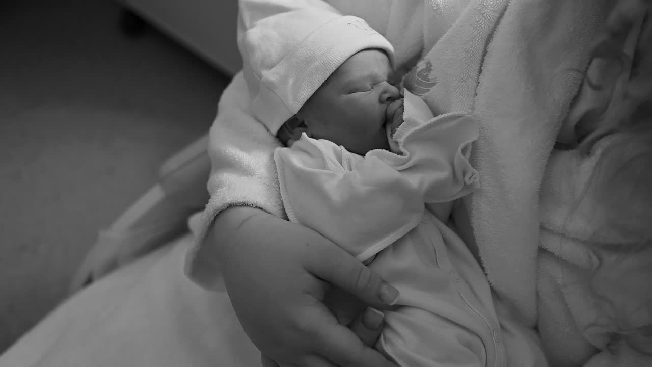 Фотограф на роды СПб. Фотограф и видеограф в Санкт-Петербурге Полина Янушко. Съёмка родов