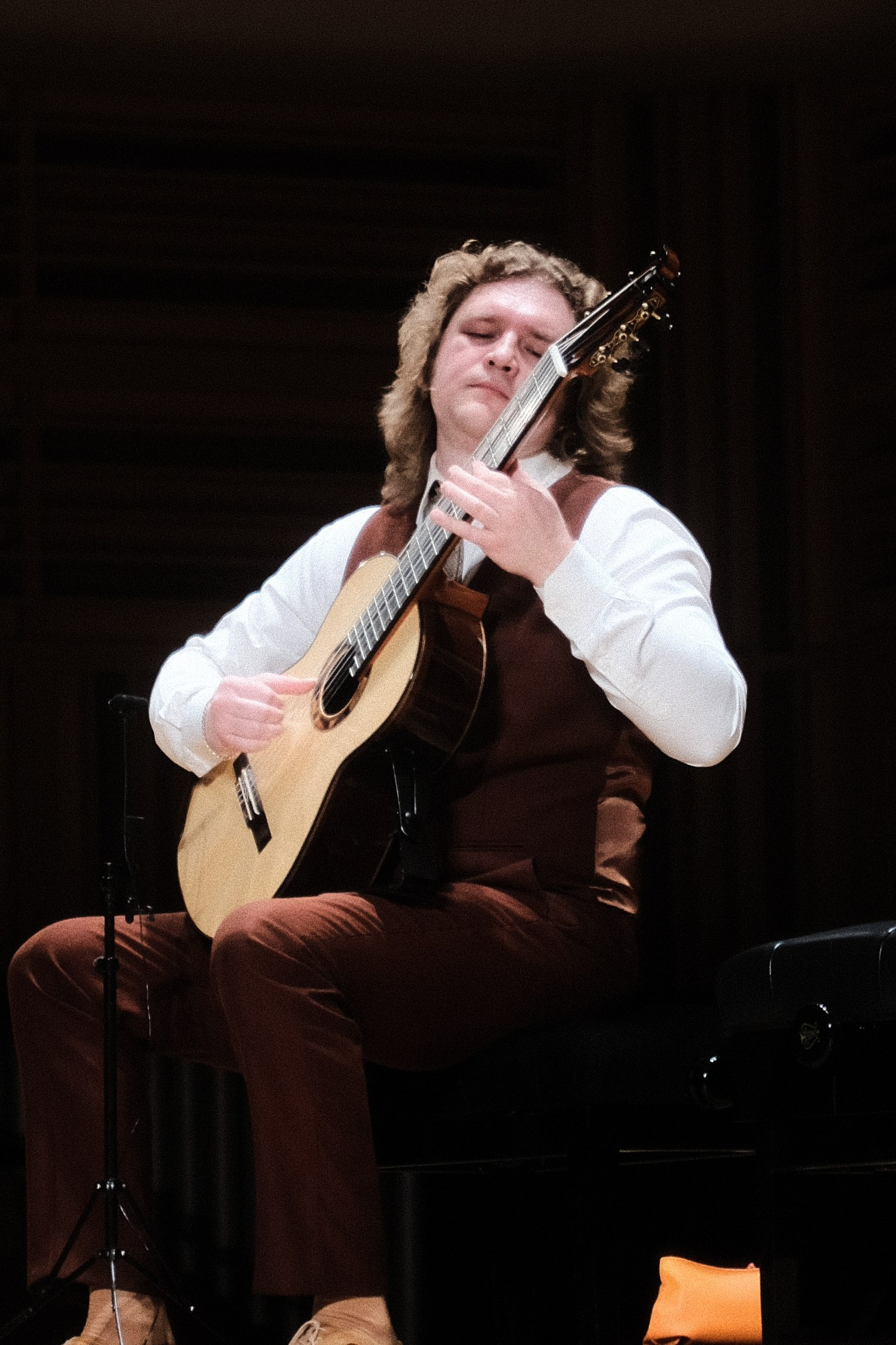 Гитарный концерт Романа Зорькина. Goncharov Tim