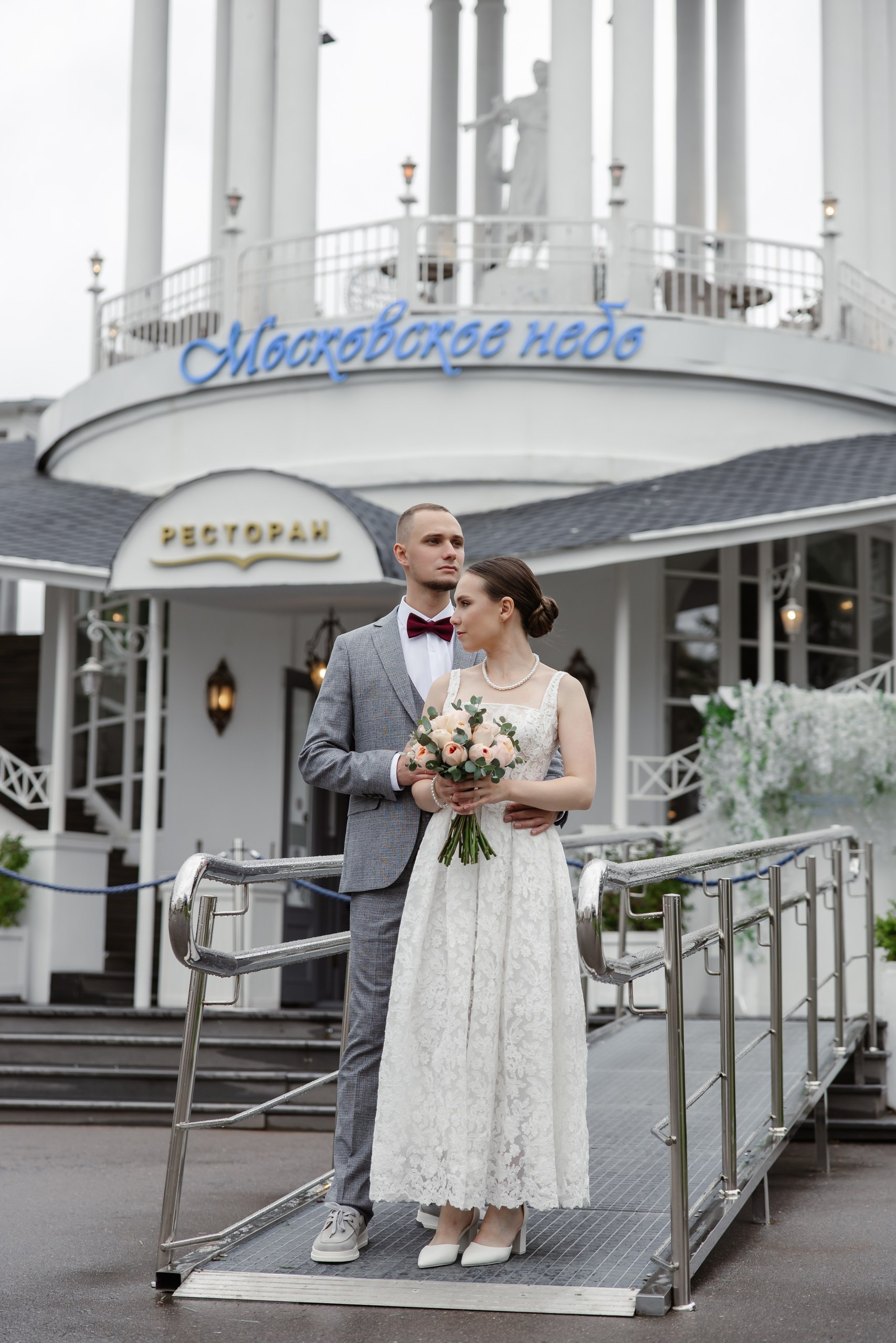 Свадебная фотосессия: 5 ошибок позирования. Как красиво получиться на фото, не будучи моделью. Фотограф, видеограф на свадьбу в Москве Никита Назаров