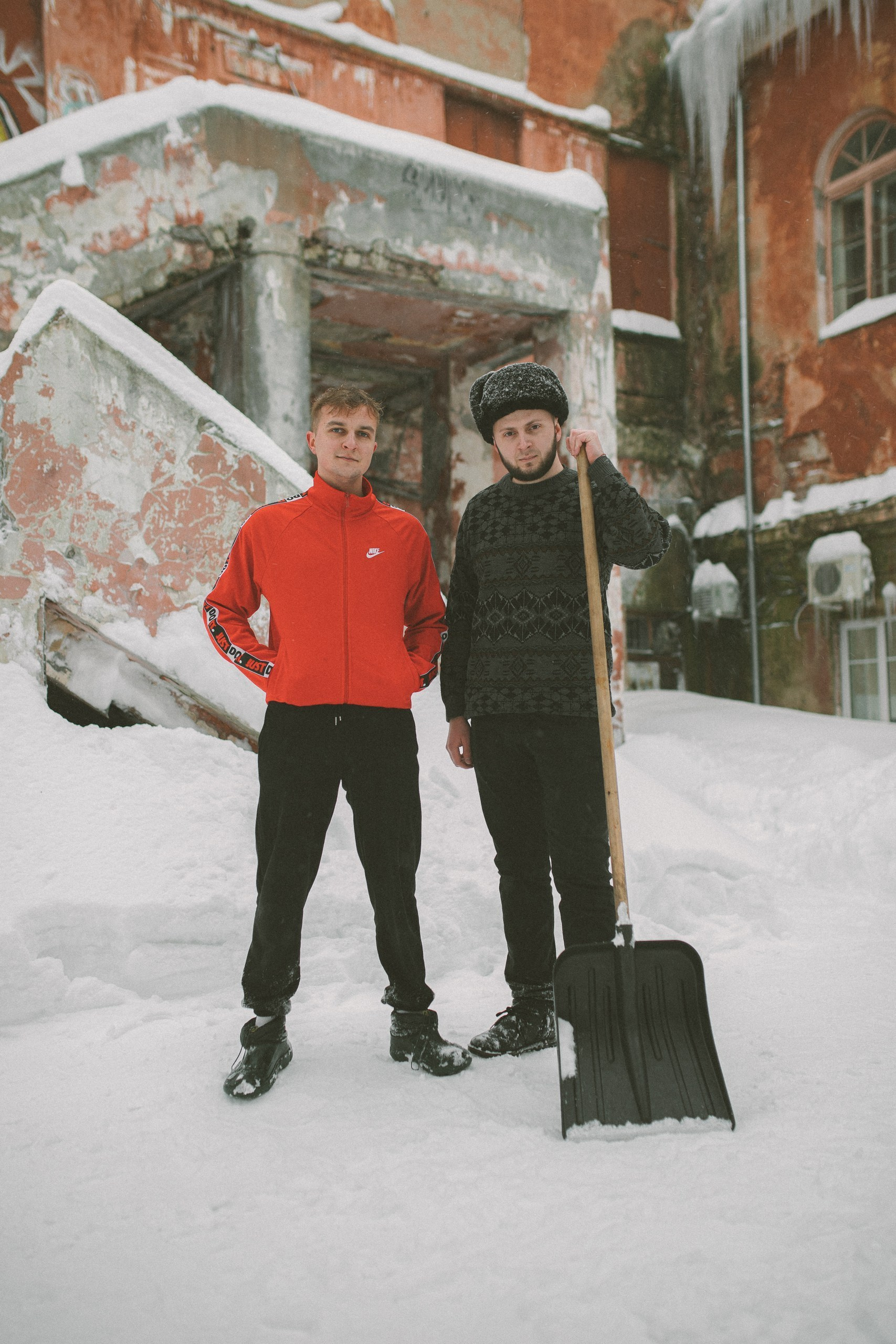 Вертикаль: Слово пацана. Снег на асфальте